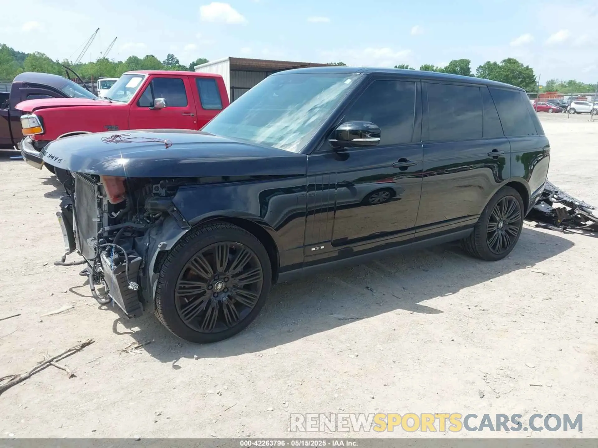 2 Photograph of a damaged car SALGS5SE1LA598279 LAND ROVER RANGE ROVER 2020