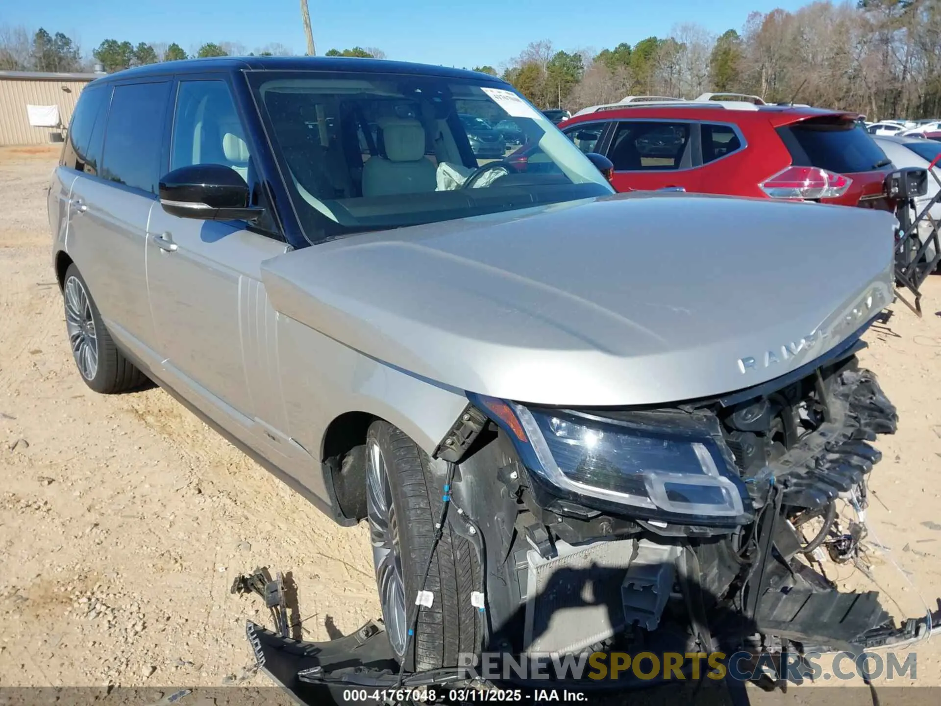 1 Photograph of a damaged car SALGS5SE4LA590564 LAND ROVER RANGE ROVER 2020