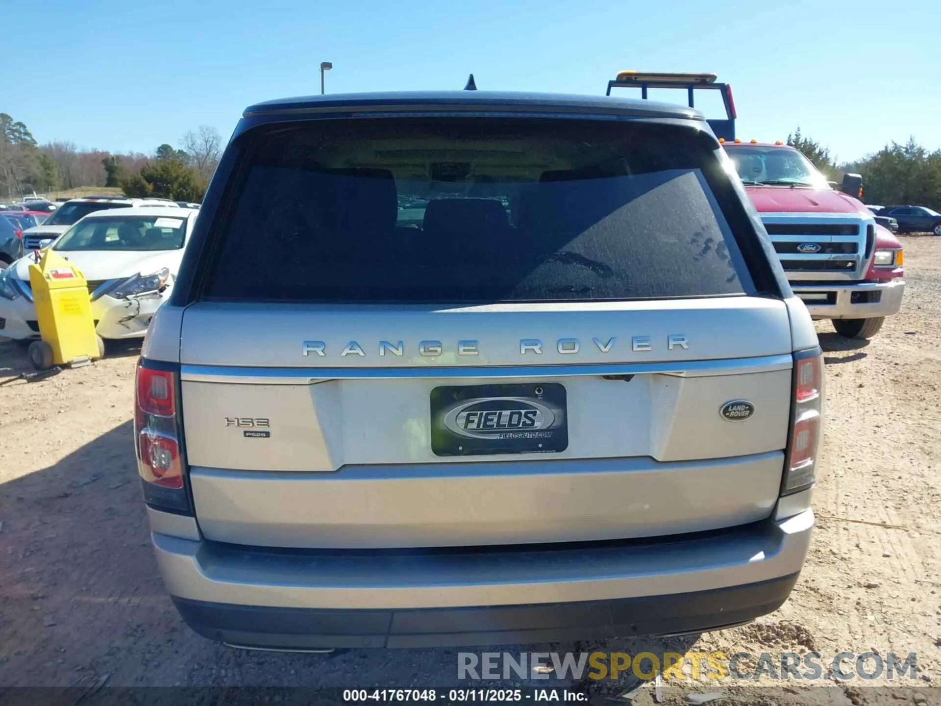 16 Photograph of a damaged car SALGS5SE4LA590564 LAND ROVER RANGE ROVER 2020