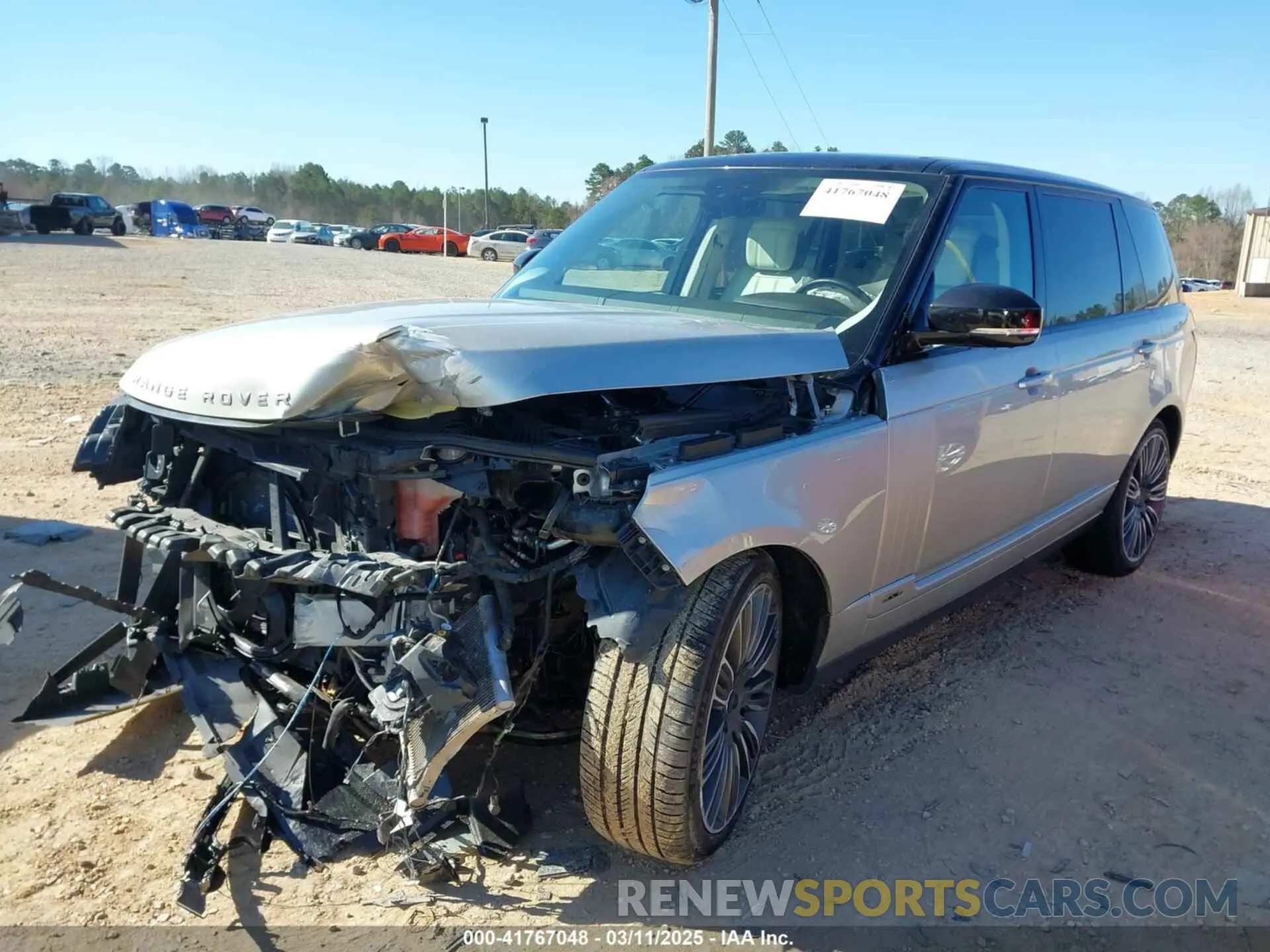 2 Photograph of a damaged car SALGS5SE4LA590564 LAND ROVER RANGE ROVER 2020
