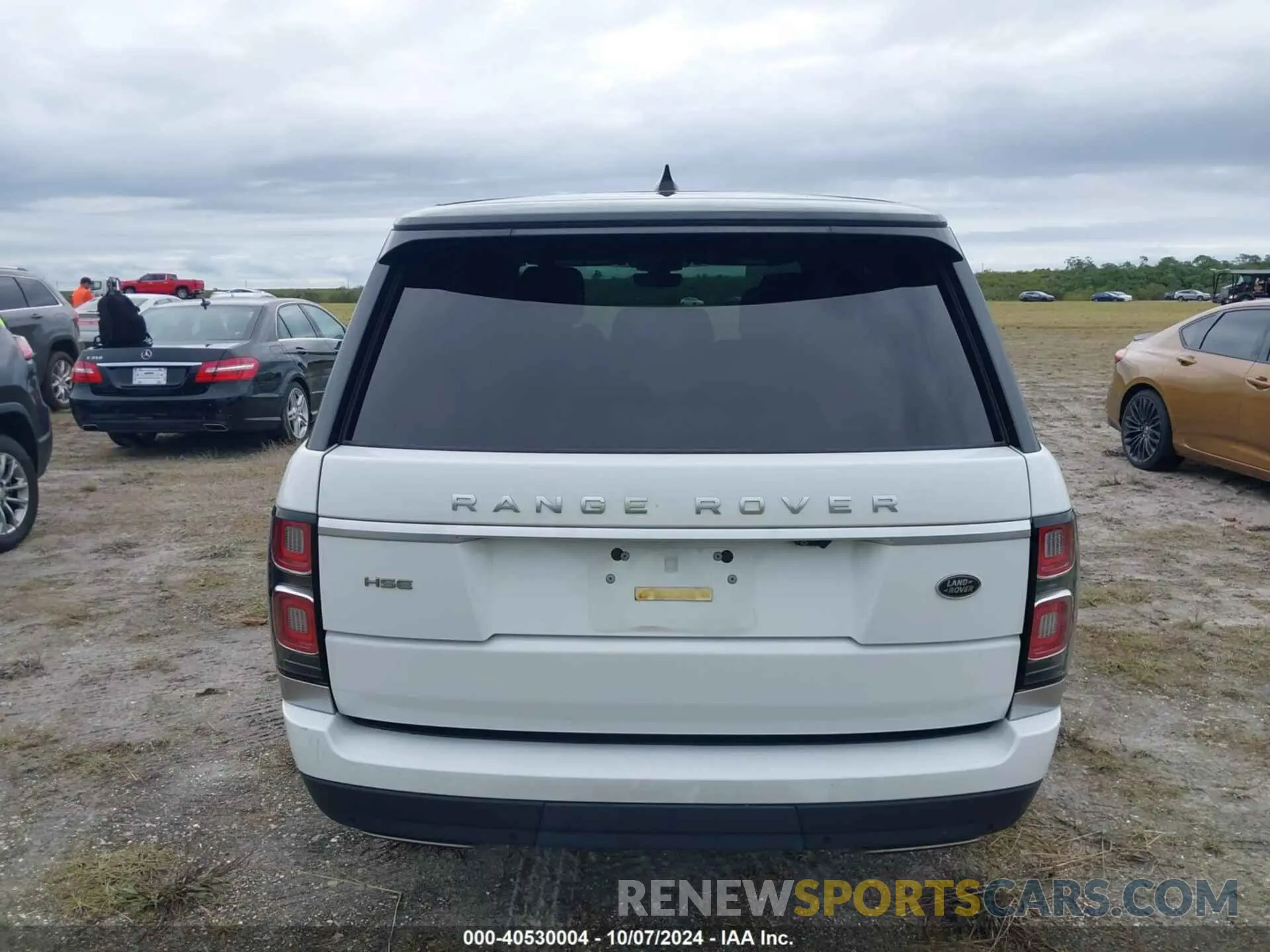 15 Photograph of a damaged car SALGS2RU0MA446717 LAND ROVER RANGE ROVER 2021