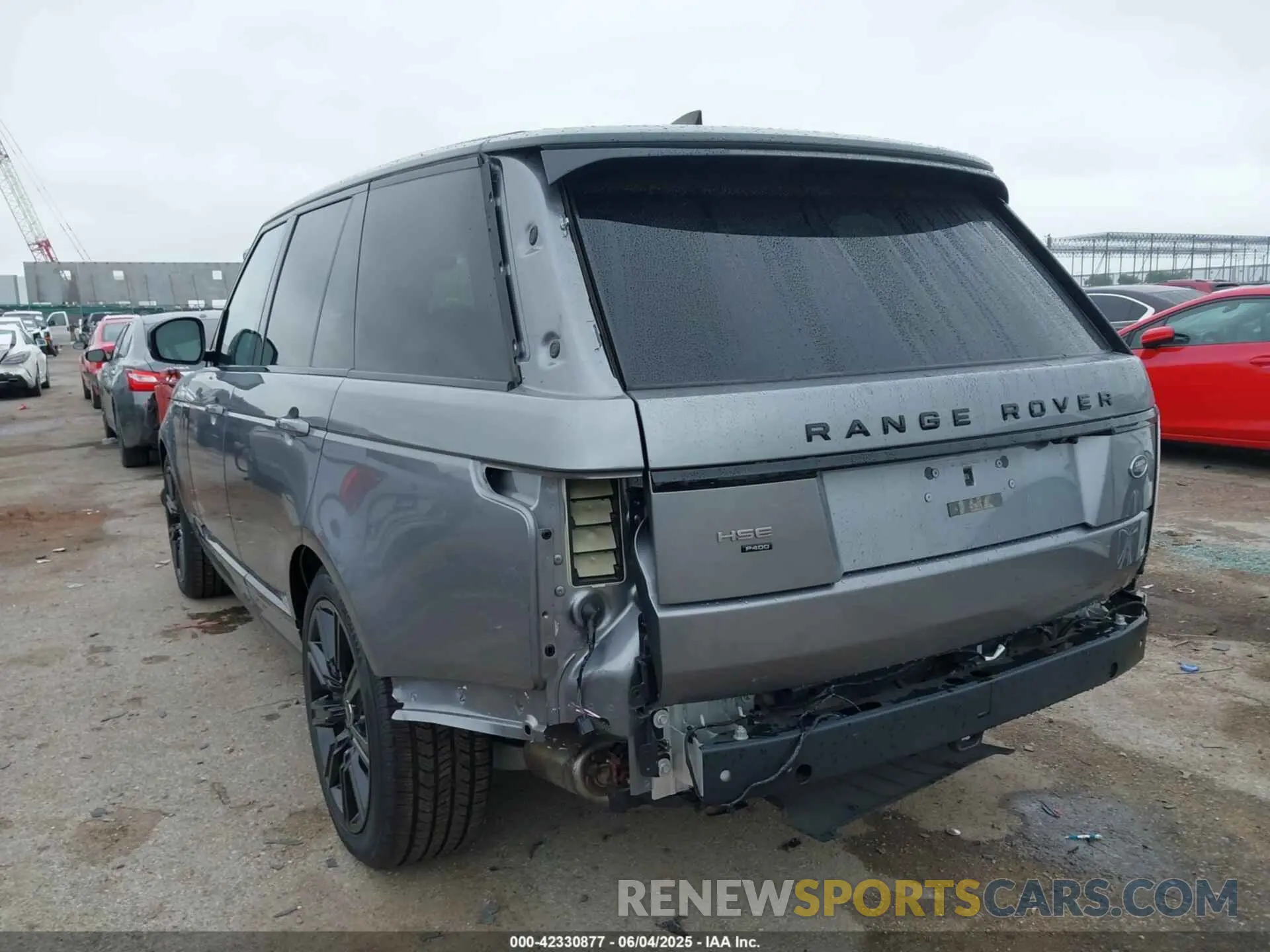 3 Photograph of a damaged car SALGS2RU2MA434410 LAND ROVER RANGE ROVER 2021