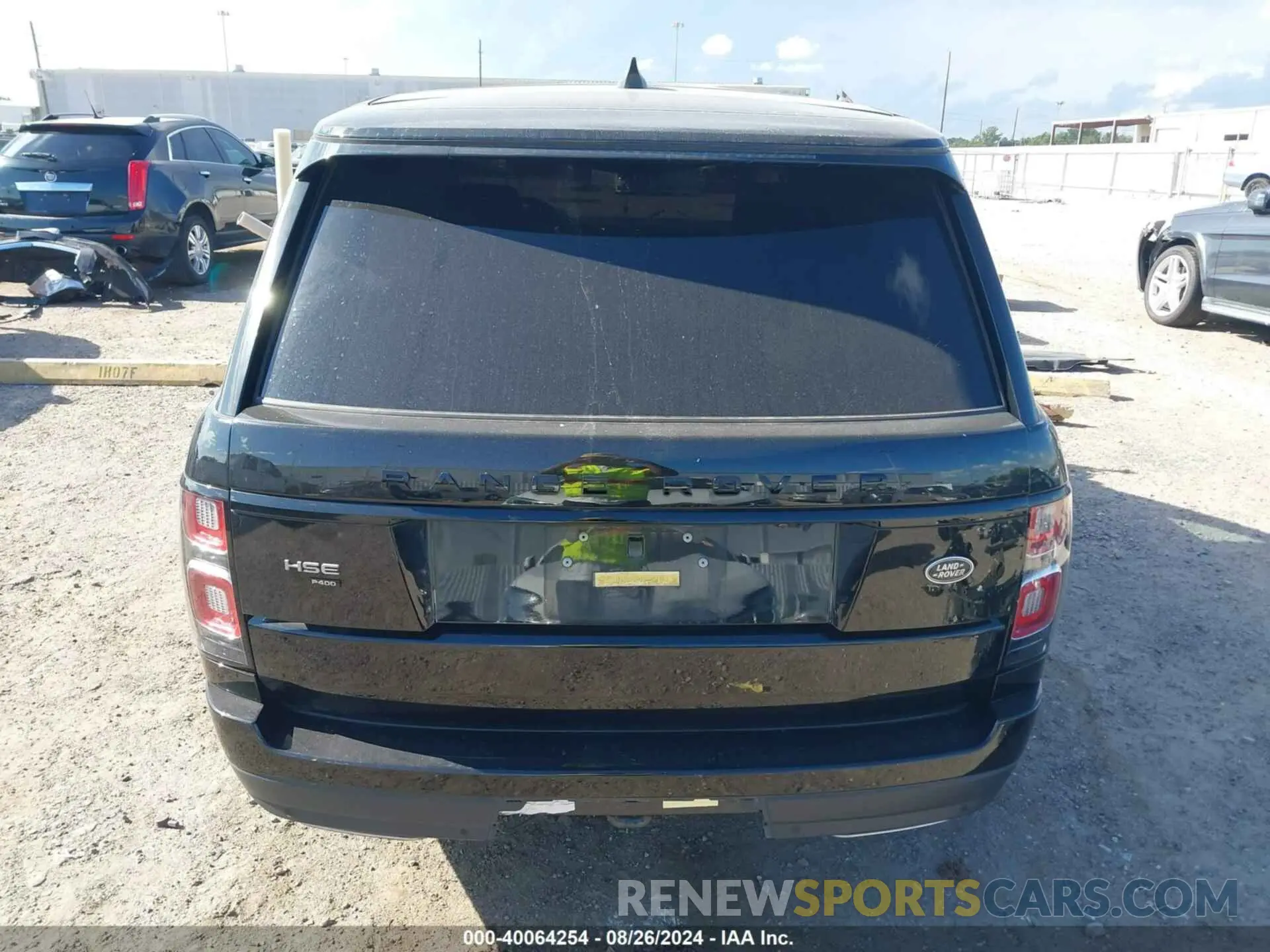17 Photograph of a damaged car SALGS2RU6MA438847 LAND ROVER RANGE ROVER 2021