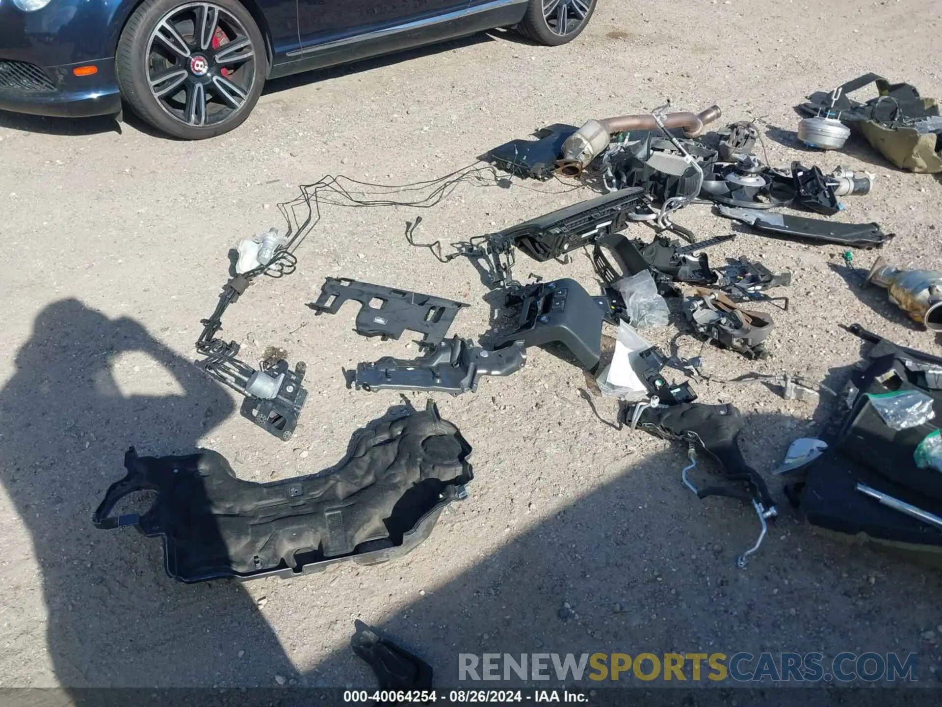 21 Photograph of a damaged car SALGS2RU6MA438847 LAND ROVER RANGE ROVER 2021