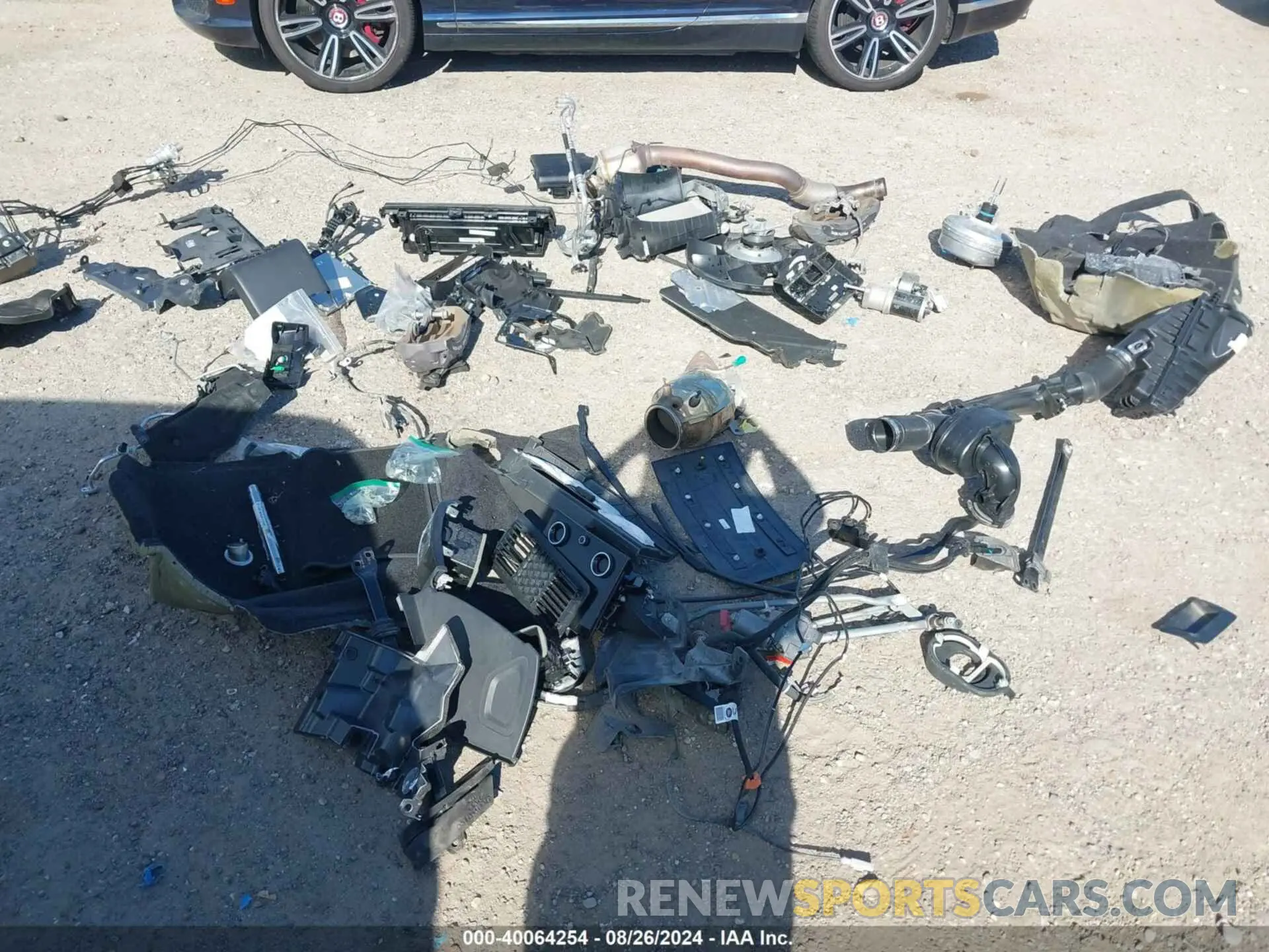 22 Photograph of a damaged car SALGS2RU6MA438847 LAND ROVER RANGE ROVER 2021