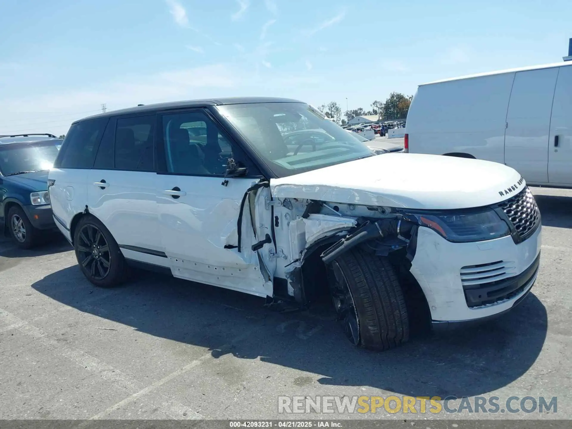 13 Photograph of a damaged car SALGS2RUXMA446580 LAND ROVER RANGE ROVER 2021
