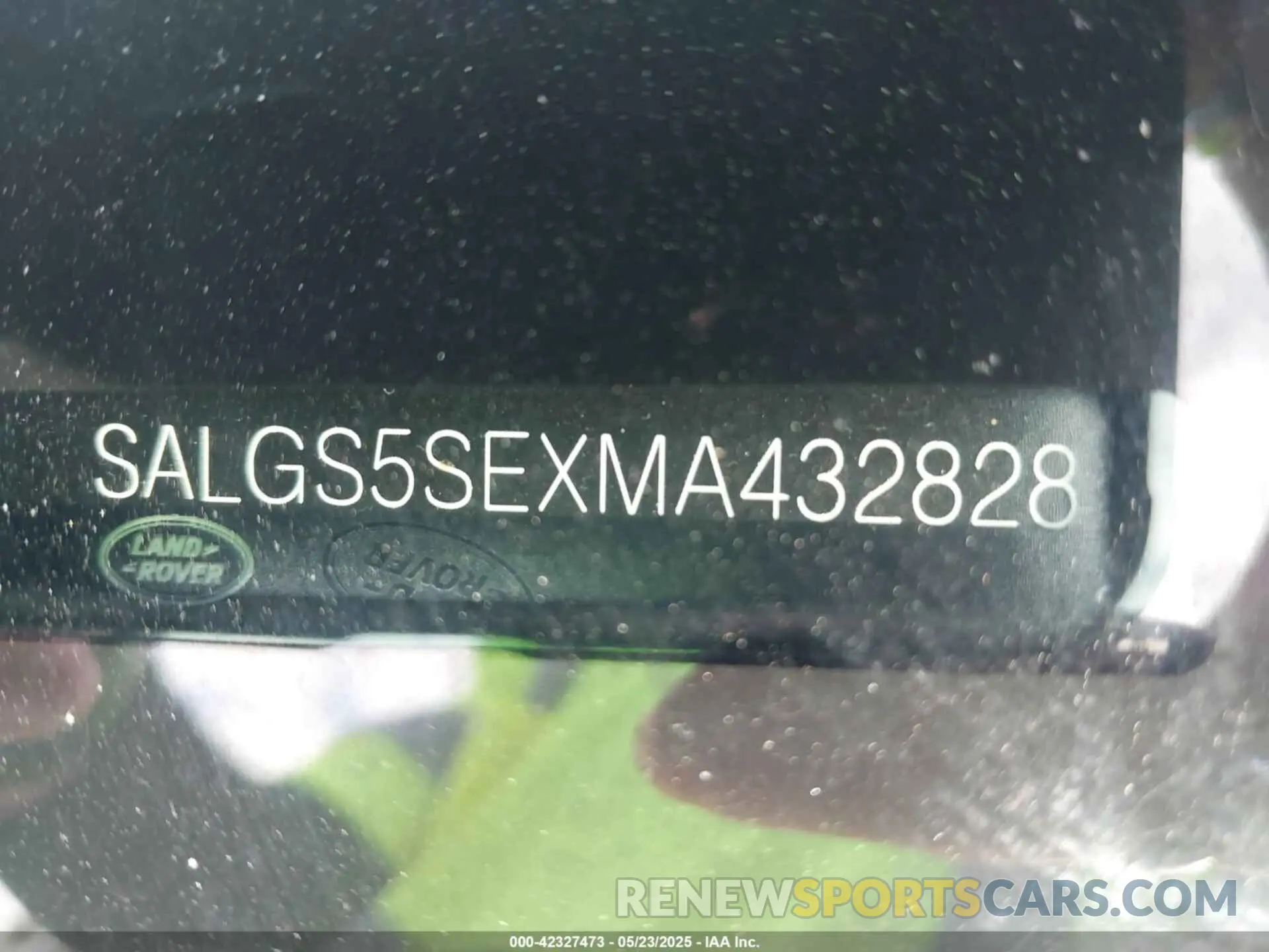 9 Photograph of a damaged car SALGS5SEXMA432828 LAND ROVER RANGE ROVER 2021