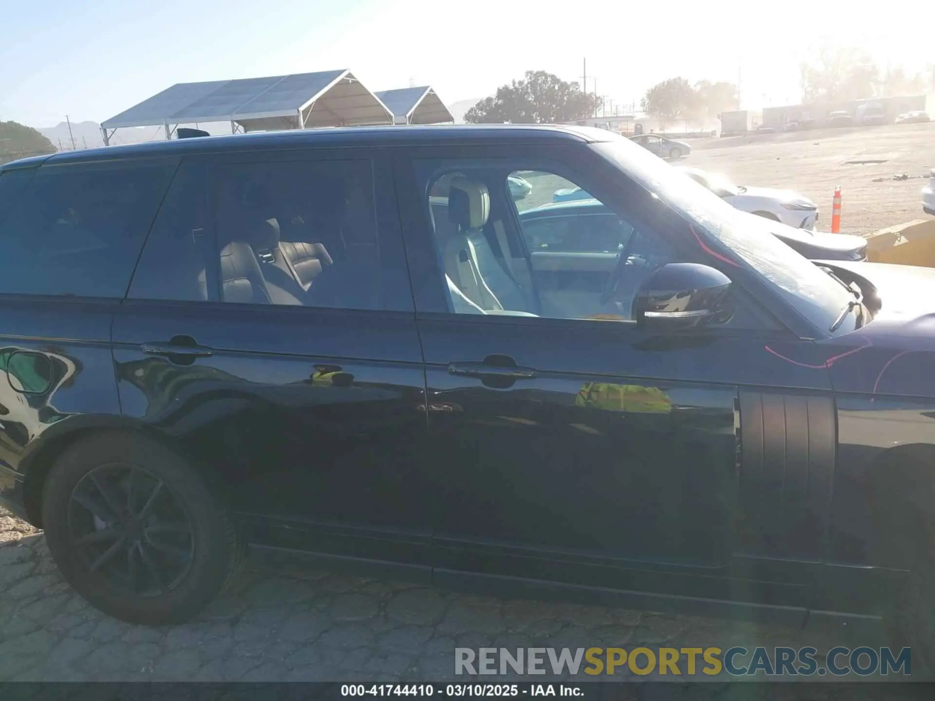 13 Photograph of a damaged car SALGR2SU2NA463588 LAND ROVER RANGE ROVER 2022