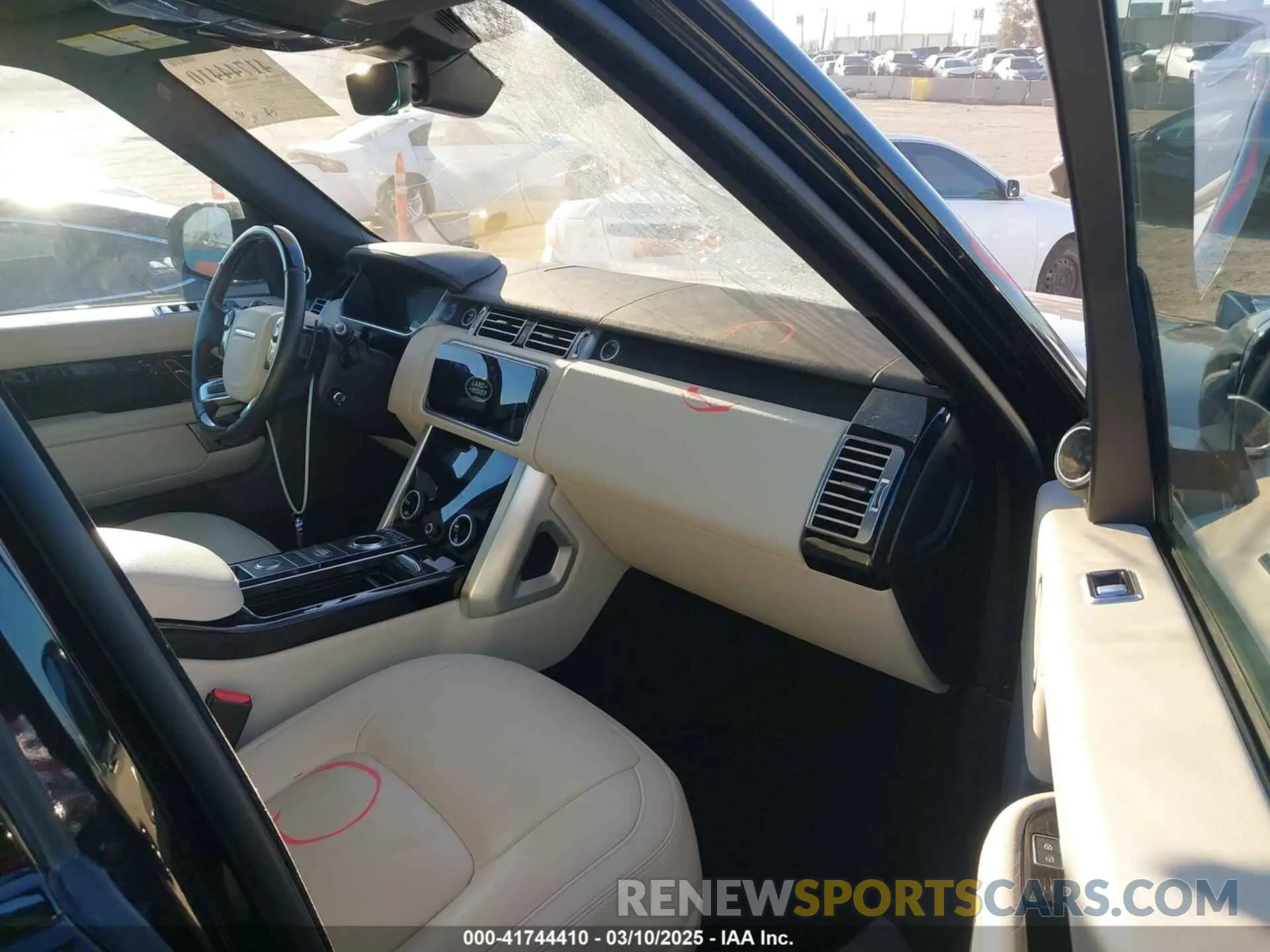 5 Photograph of a damaged car SALGR2SU2NA463588 LAND ROVER RANGE ROVER 2022