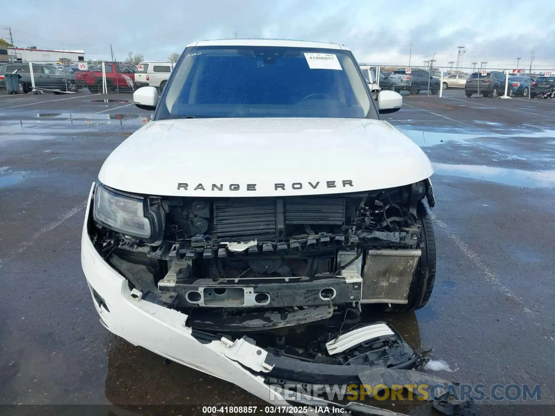 12 Photograph of a damaged car SALGS2RU0NA464488 LAND ROVER RANGE ROVER 2022