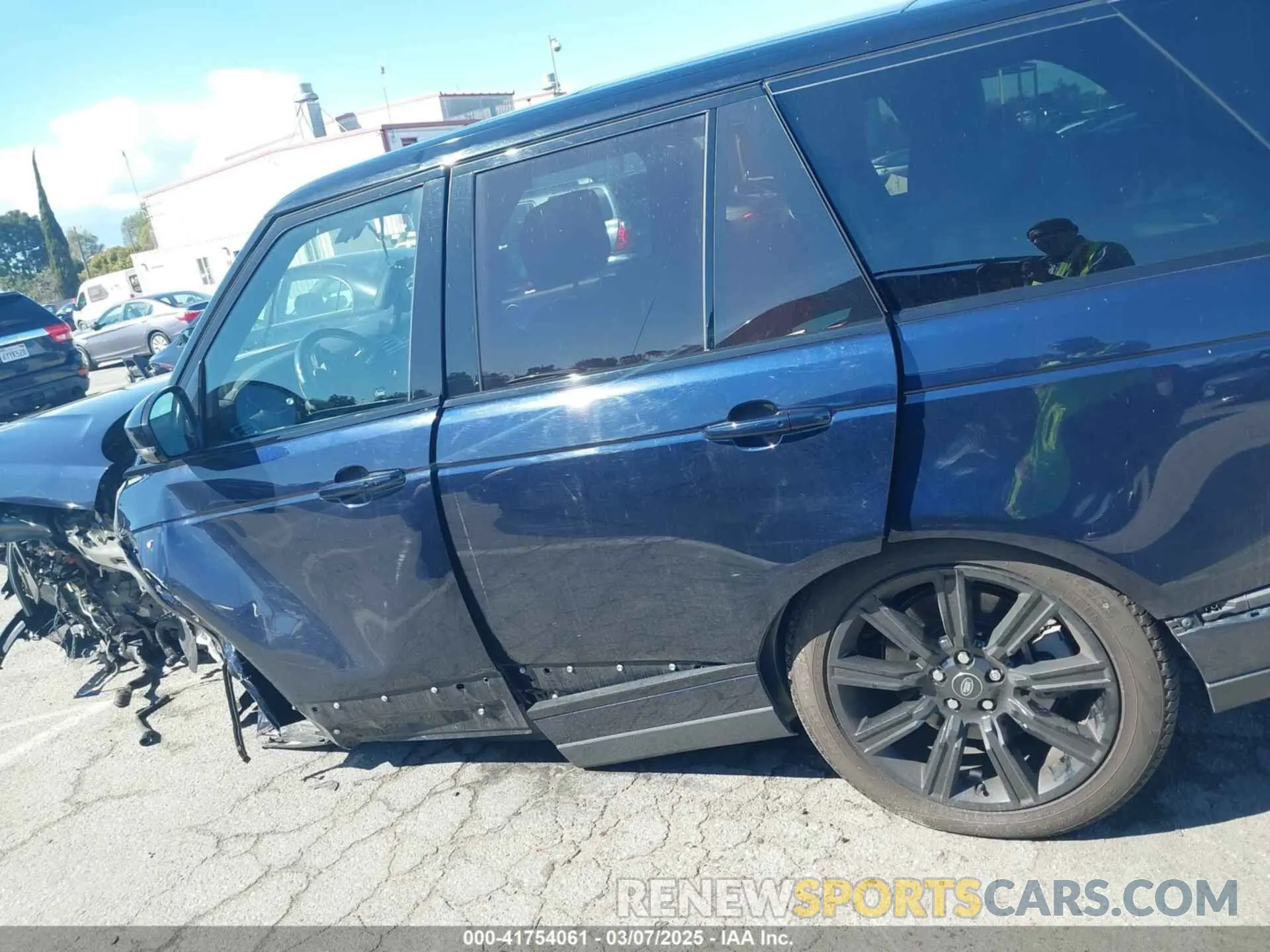 14 Photograph of a damaged car SALGS2RU8NA465517 LAND ROVER RANGE ROVER 2022