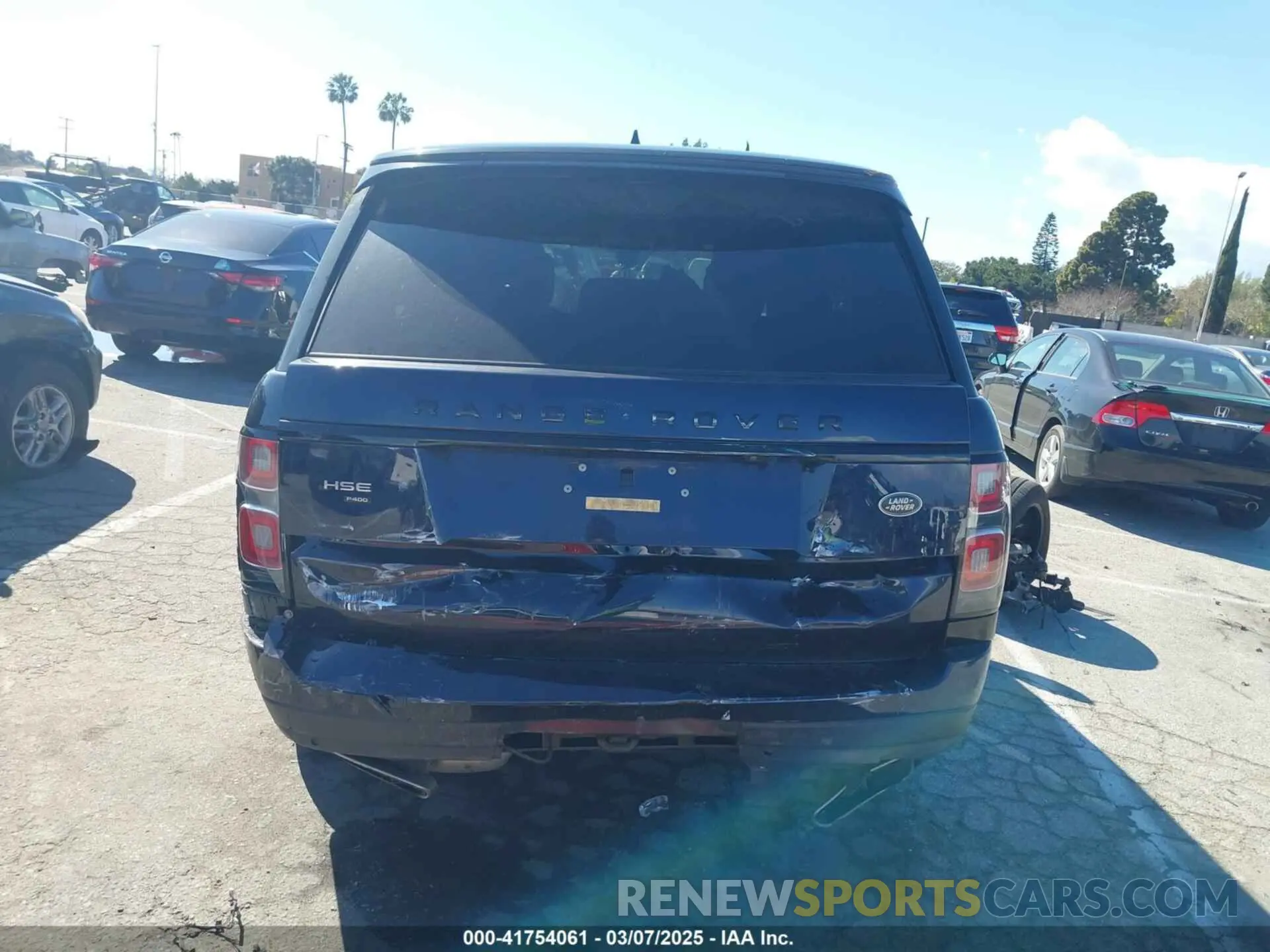 16 Photograph of a damaged car SALGS2RU8NA465517 LAND ROVER RANGE ROVER 2022