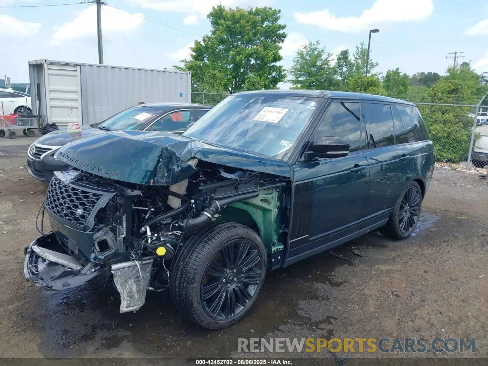 2 Photograph of a damaged car SALGS2SE1NA469668 LAND ROVER RANGE ROVER 2022