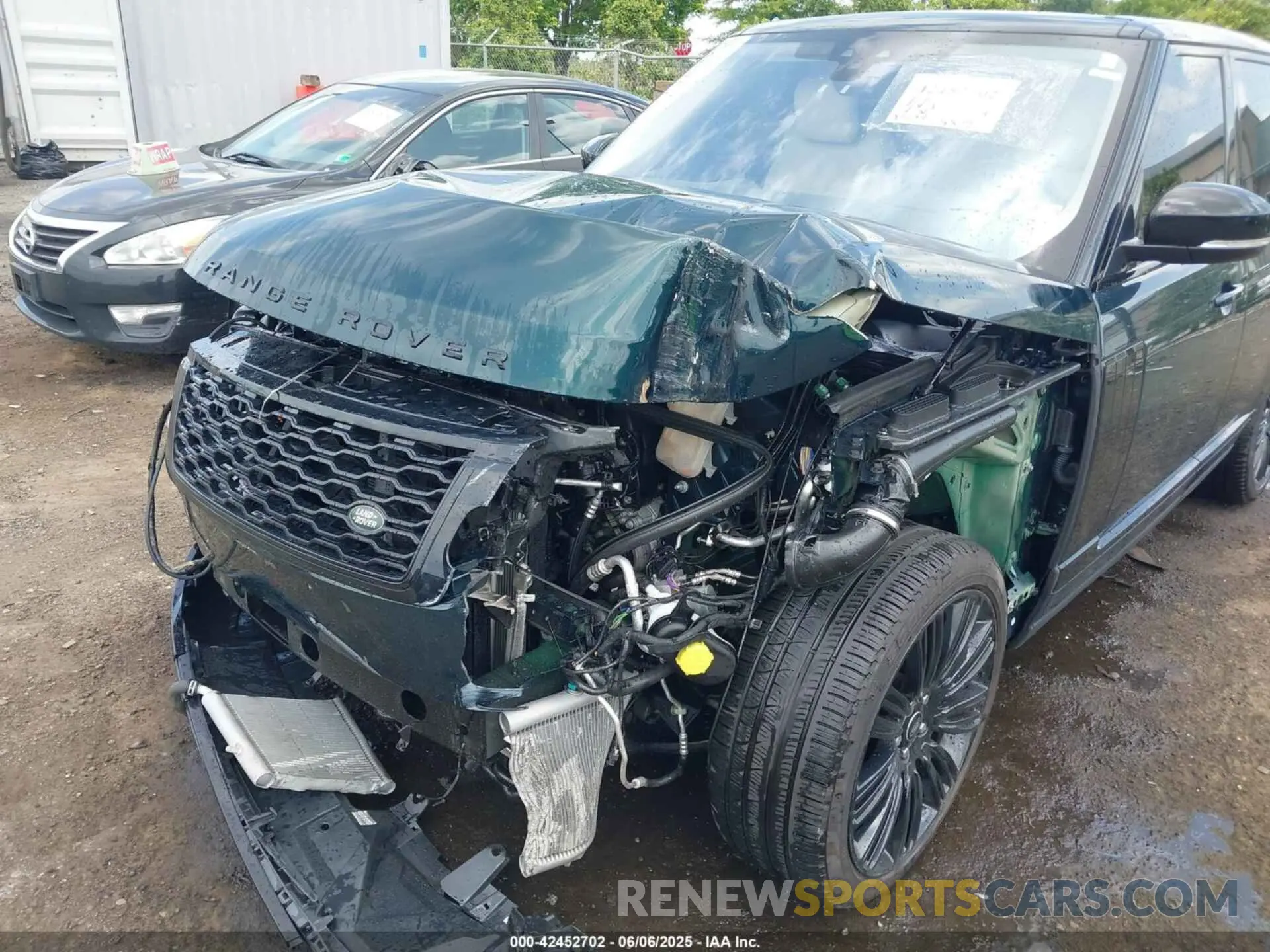 6 Photograph of a damaged car SALGS2SE1NA469668 LAND ROVER RANGE ROVER 2022