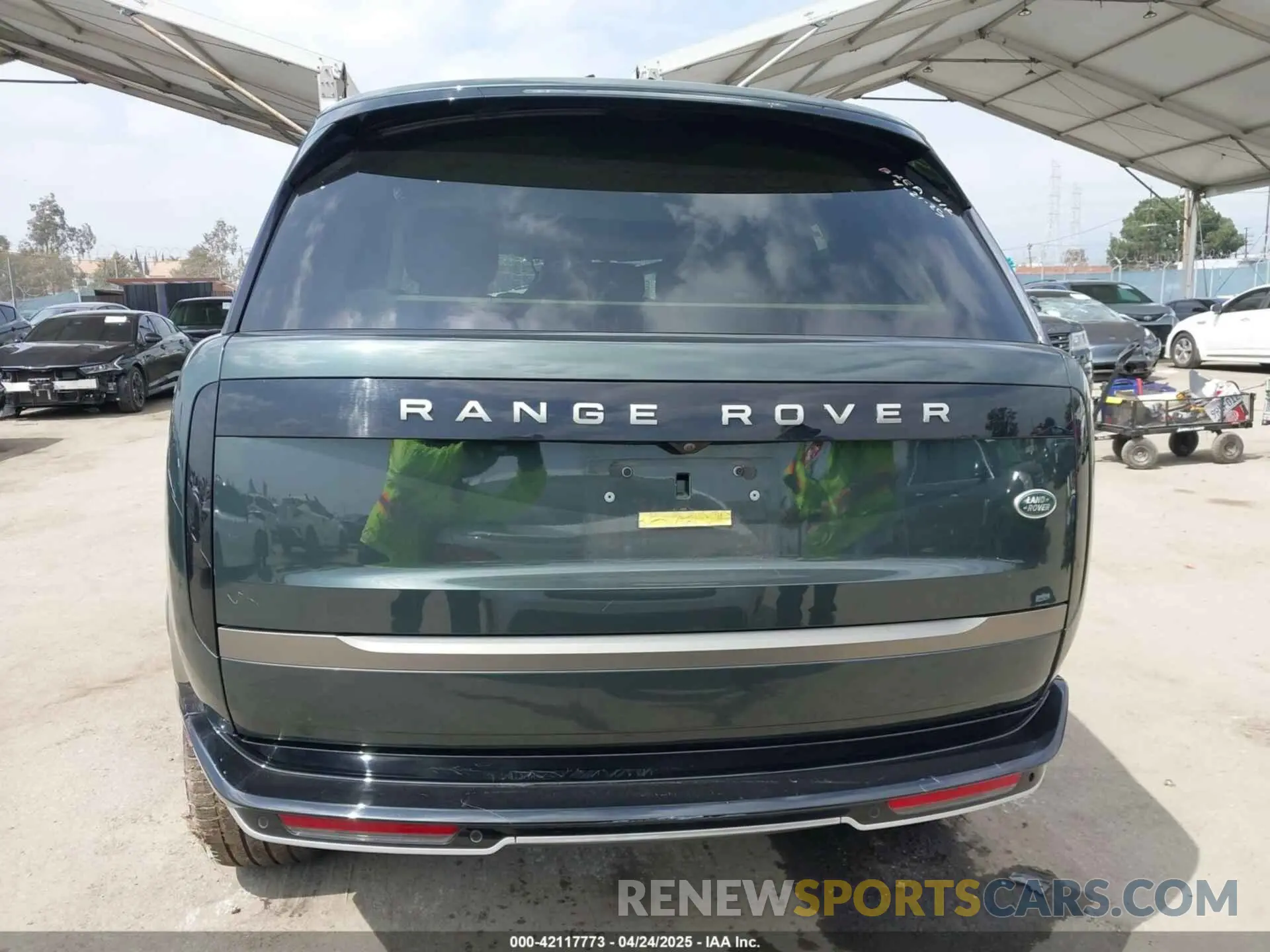 16 Photograph of a damaged car SALKP9E78PA034845 LAND ROVER RANGE ROVER 2023