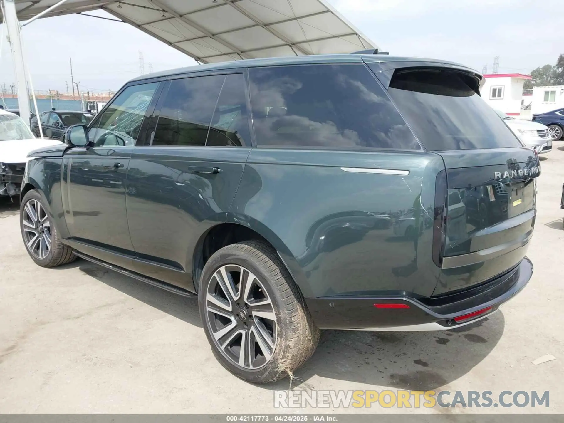 3 Photograph of a damaged car SALKP9E78PA034845 LAND ROVER RANGE ROVER 2023