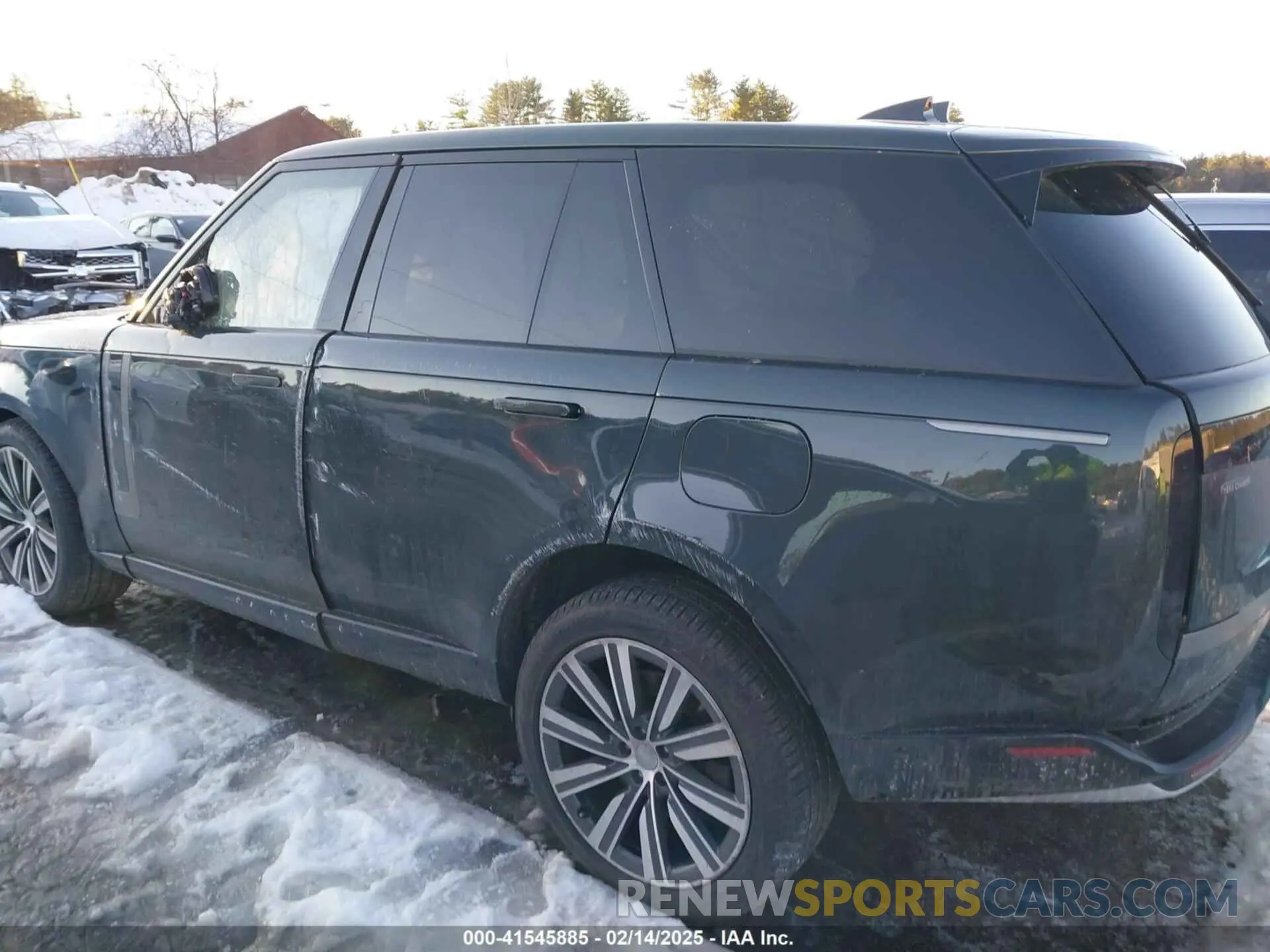 13 Photograph of a damaged car SALKP9F47PA029589 LAND ROVER RANGE ROVER 2023