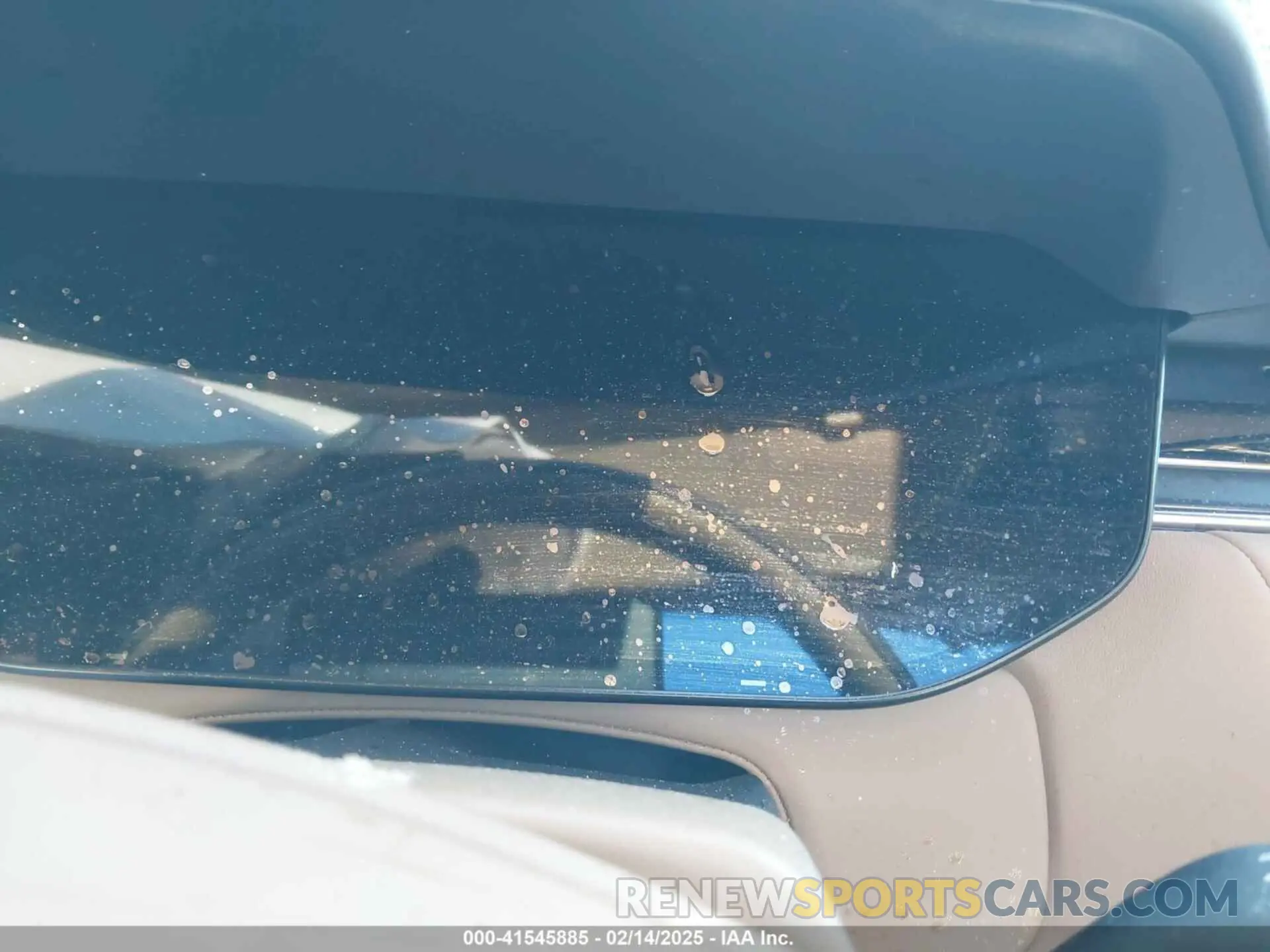 14 Photograph of a damaged car SALKP9F47PA029589 LAND ROVER RANGE ROVER 2023