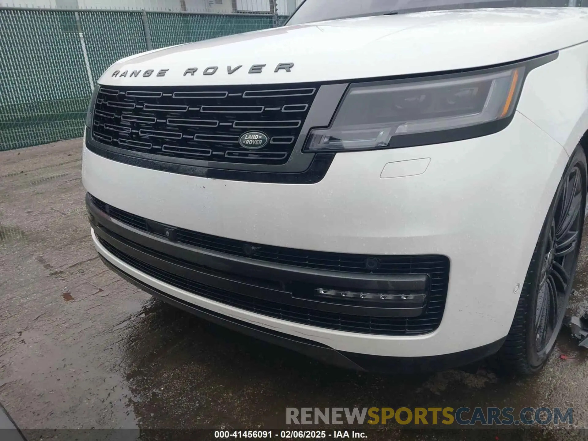 6 Photograph of a damaged car SALKP9FU3PA051508 LAND ROVER RANGE ROVER 2023