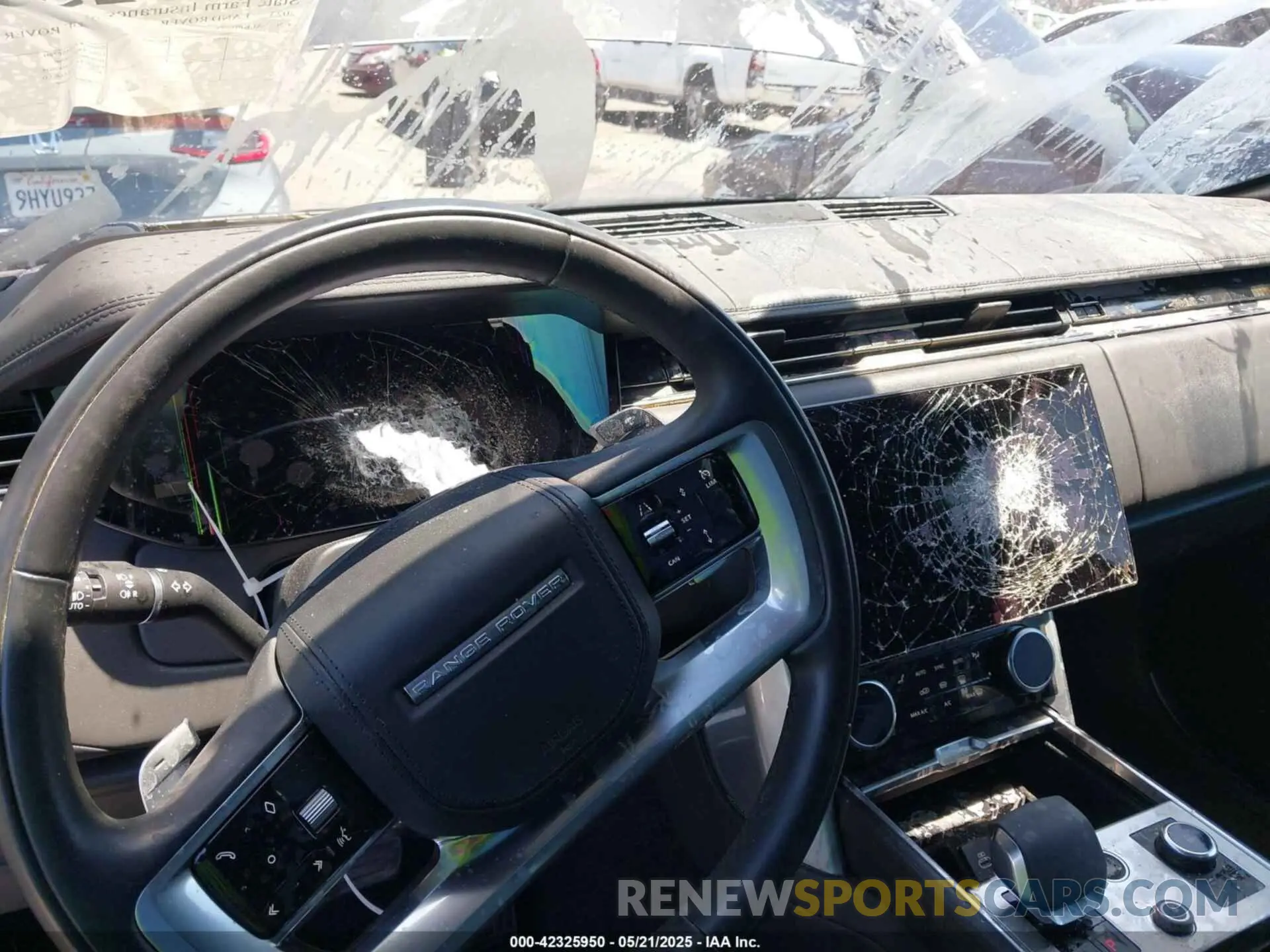6 Photograph of a damaged car SALKPBE7XPA021523 LAND ROVER RANGE ROVER 2023