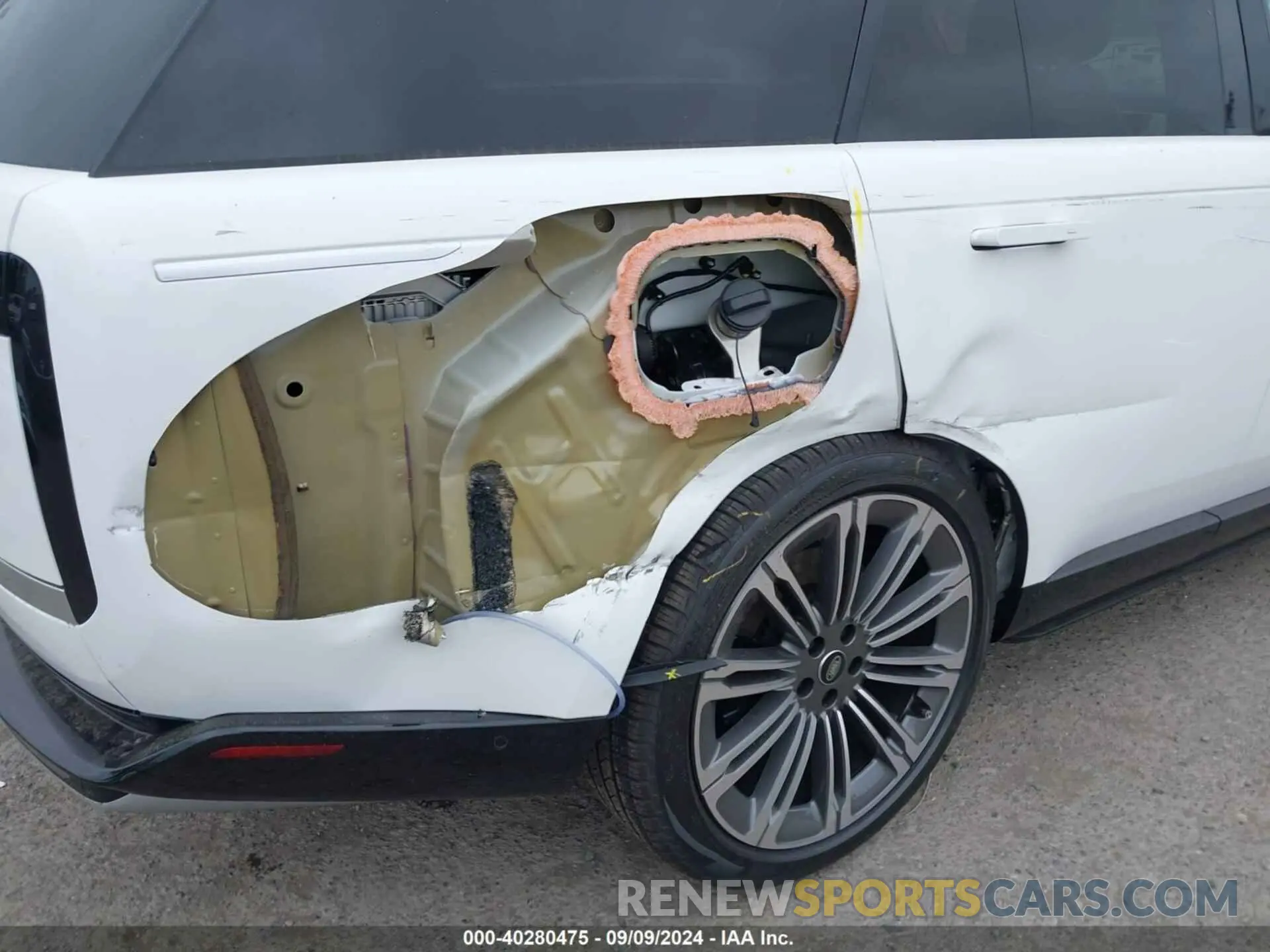 20 Photograph of a damaged car SALK19E96RA231390 LAND ROVER RANGE ROVER 2024