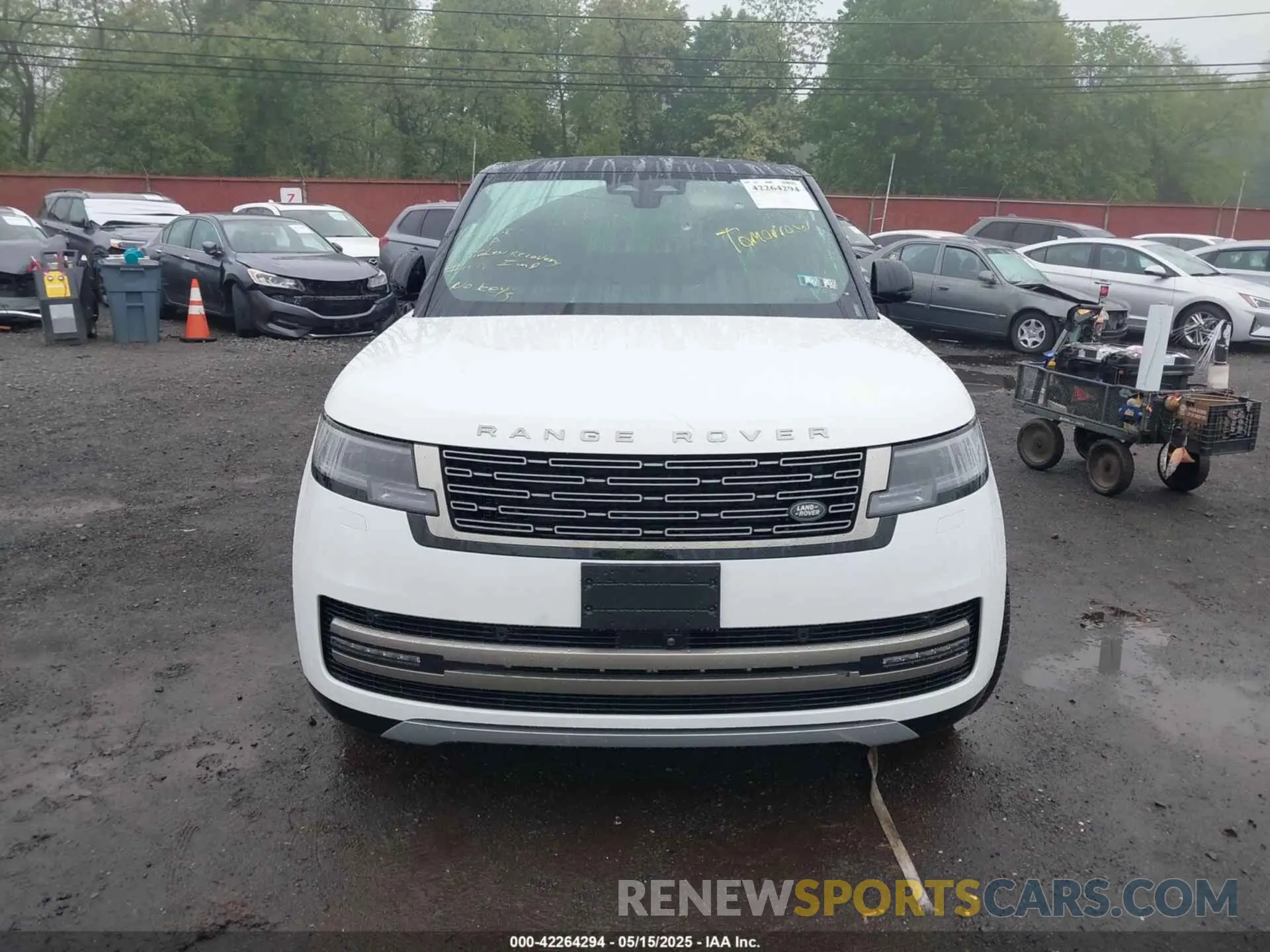 12 Photograph of a damaged car SALKPBE90RA217149 LAND ROVER RANGE ROVER 2024
