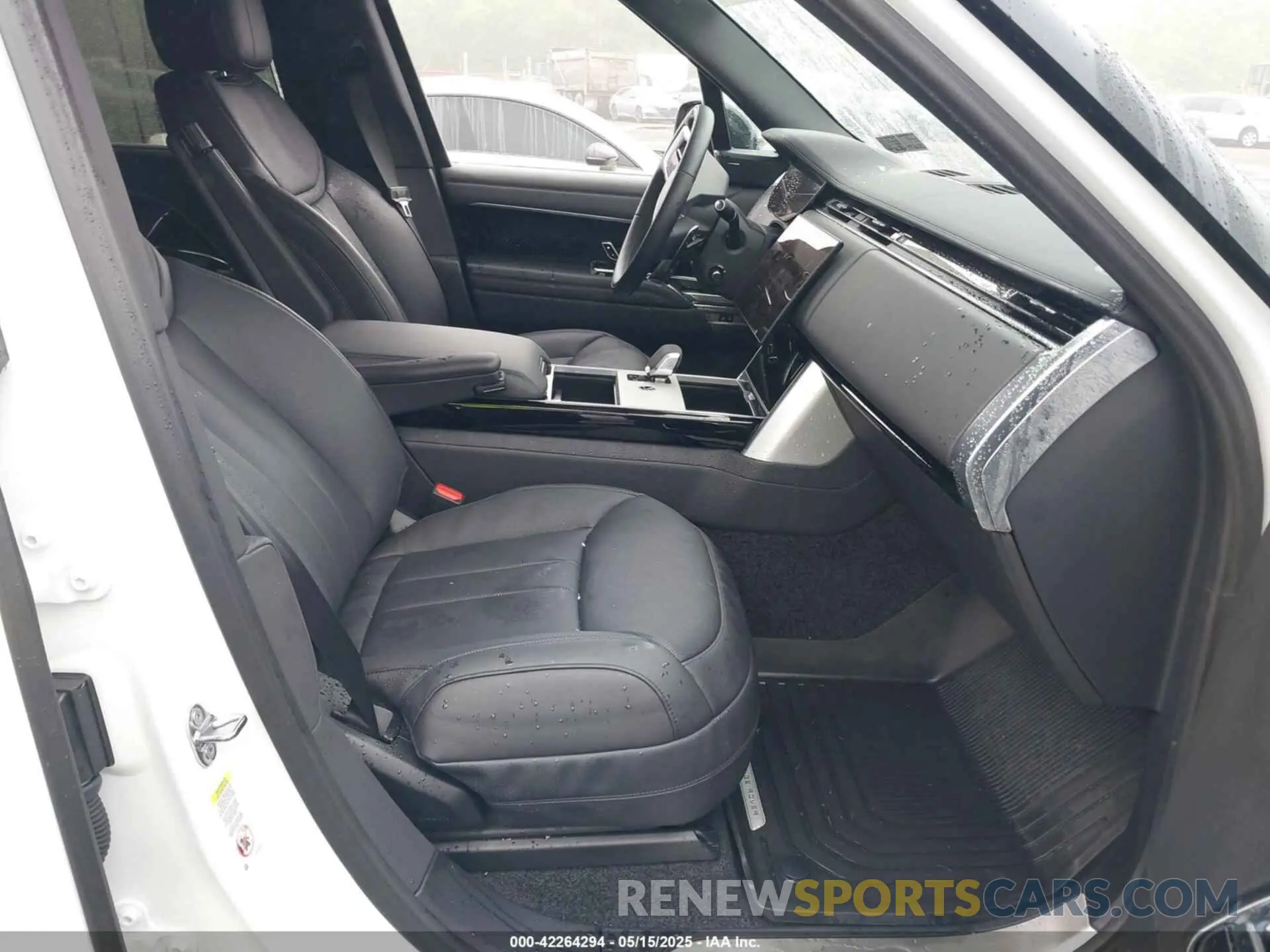 5 Photograph of a damaged car SALKPBE90RA217149 LAND ROVER RANGE ROVER 2024