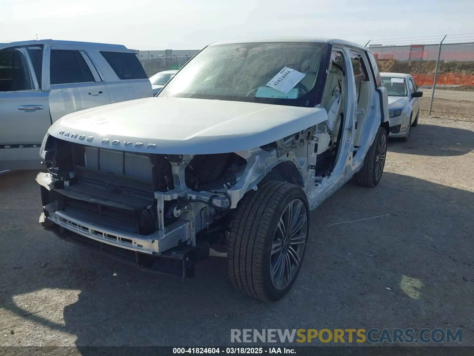 2 Photograph of a damaged car SALKP9E92SA276184 LAND ROVER RANGE ROVER 2025