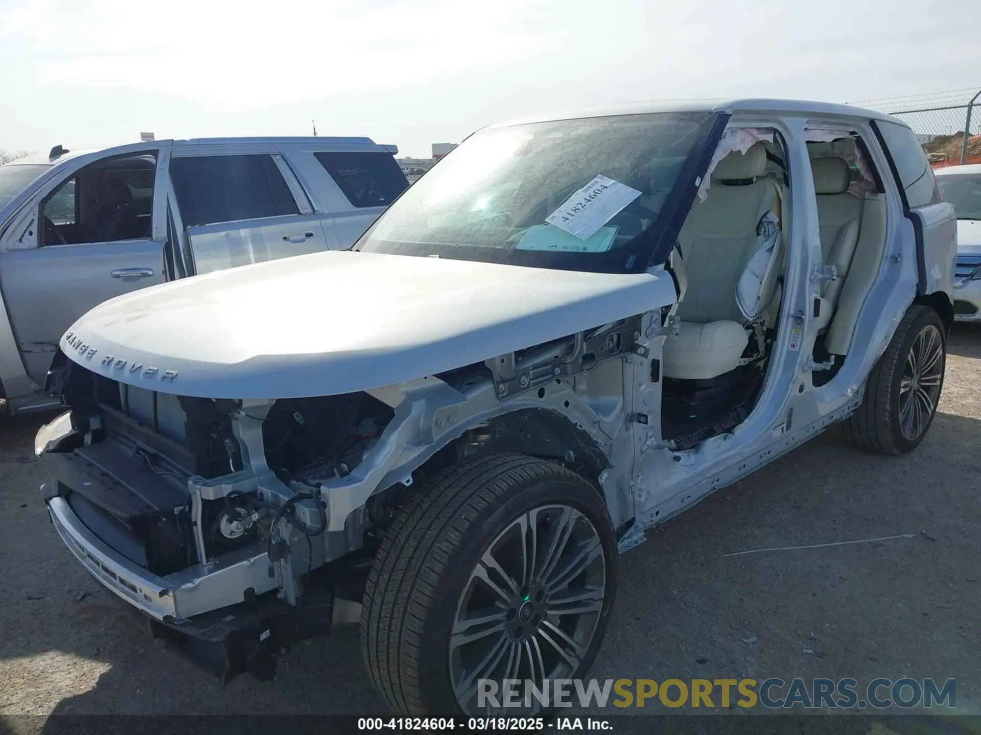 6 Photograph of a damaged car SALKP9E92SA276184 LAND ROVER RANGE ROVER 2025
