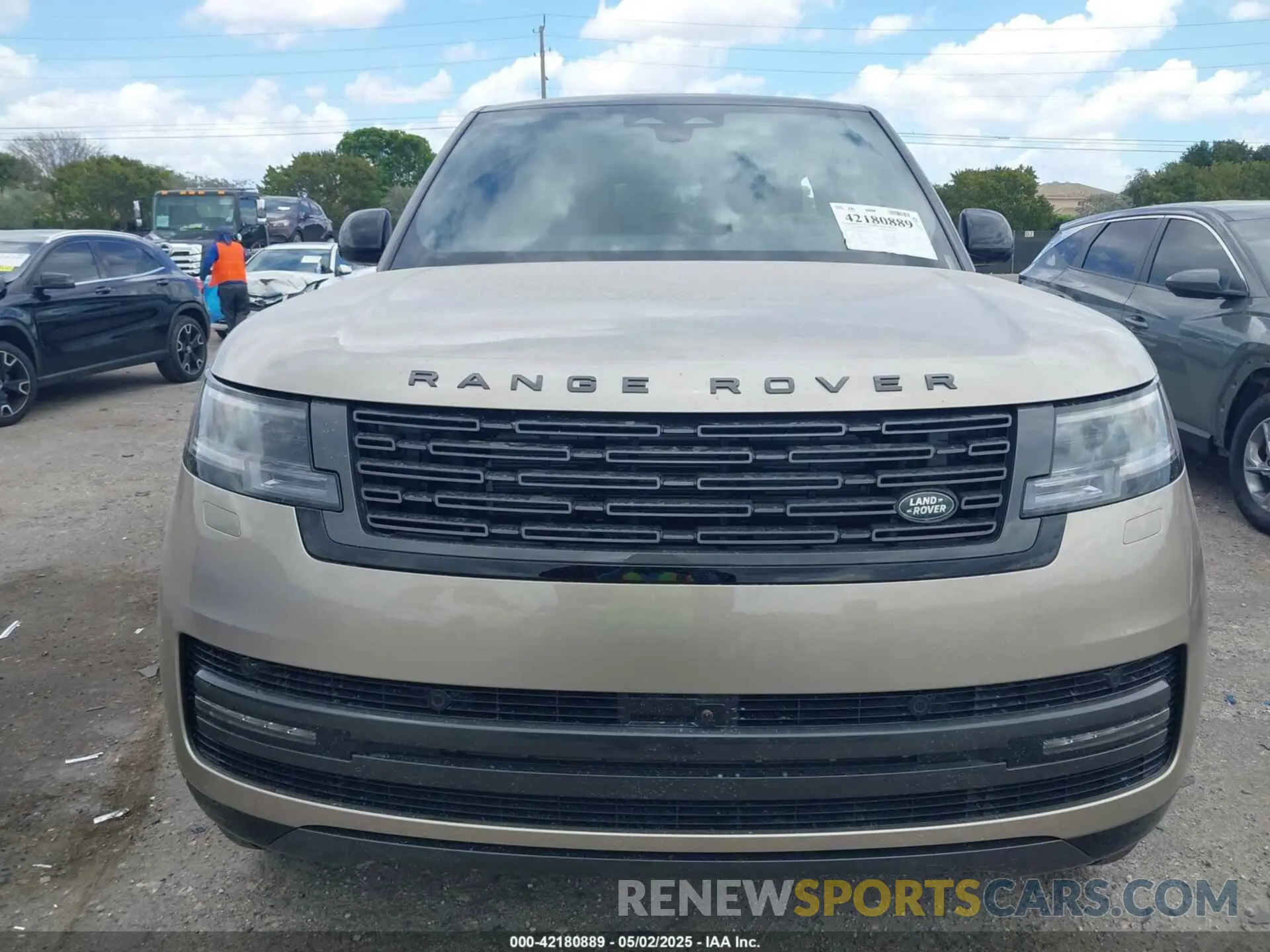 13 Photograph of a damaged car SALKP9E98SA300830 LAND ROVER RANGE ROVER 2025
