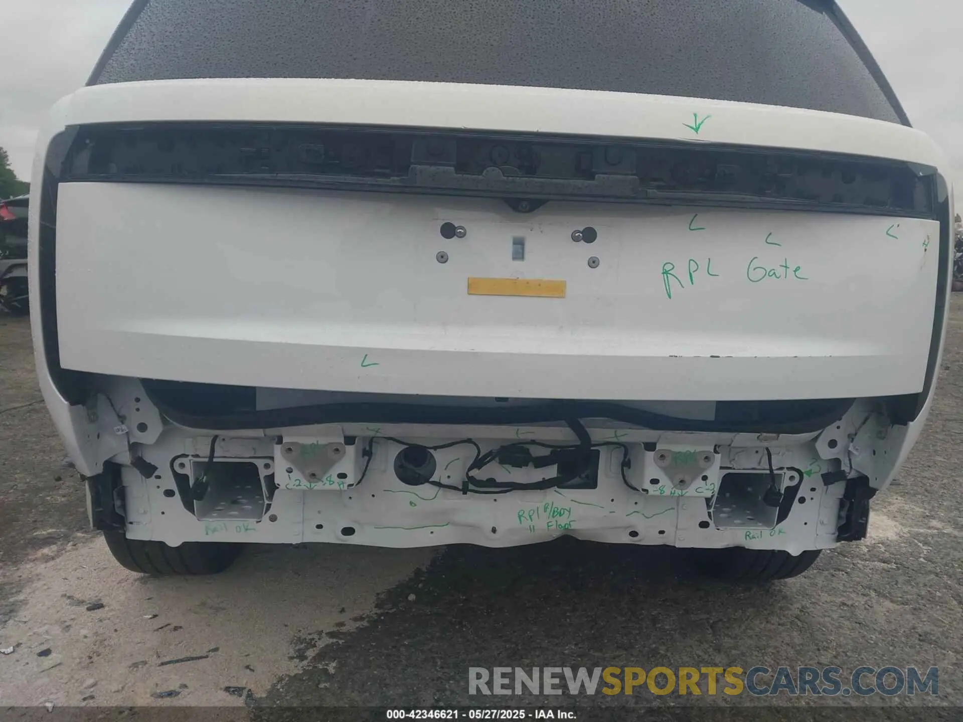 6 Photograph of a damaged car SALKP9FU6SA278068 LAND ROVER RANGE ROVER 2025