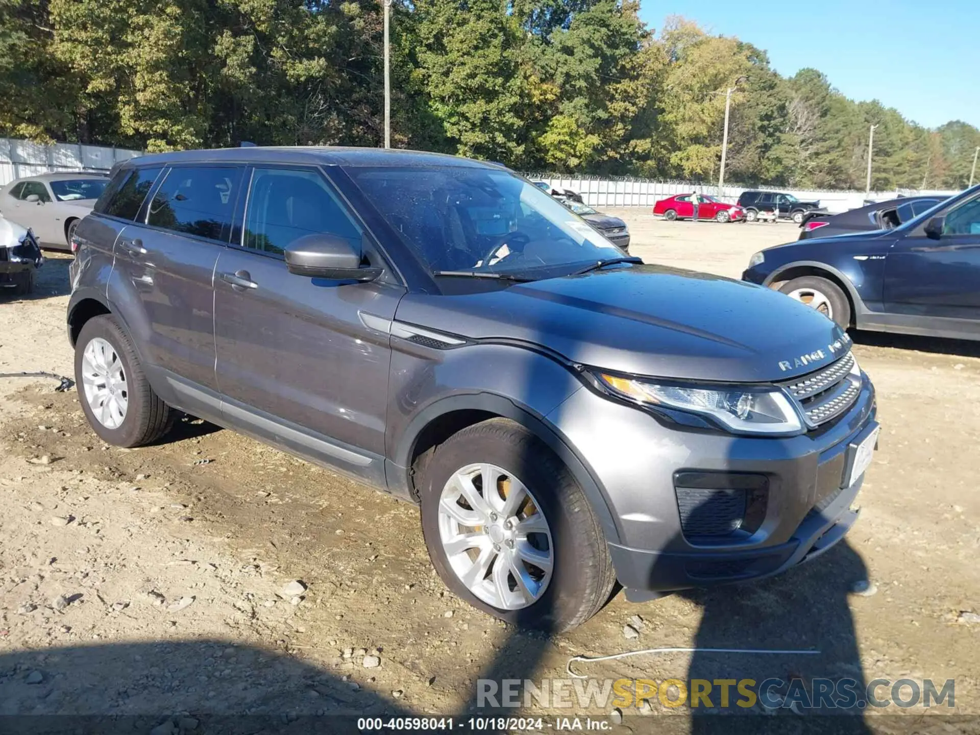 1 Photograph of a damaged car SALVP2RX7KH342121 LAND ROVER RANGE ROVER EVOQUE 2019