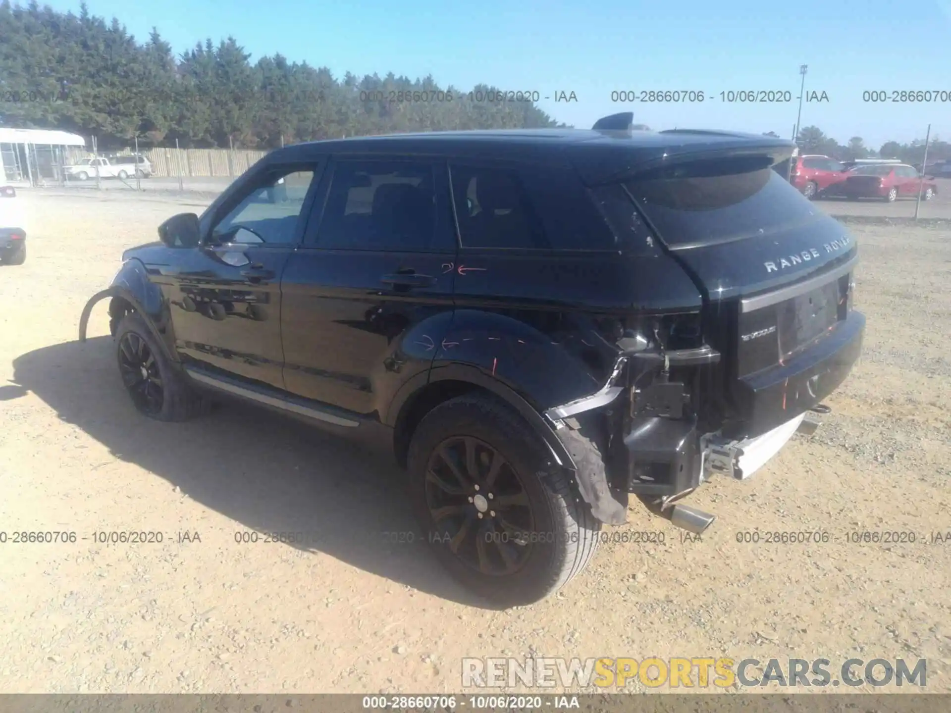 3 Photograph of a damaged car SALVP2RX9KH345036 LAND ROVER RANGE ROVER EVOQUE 2019