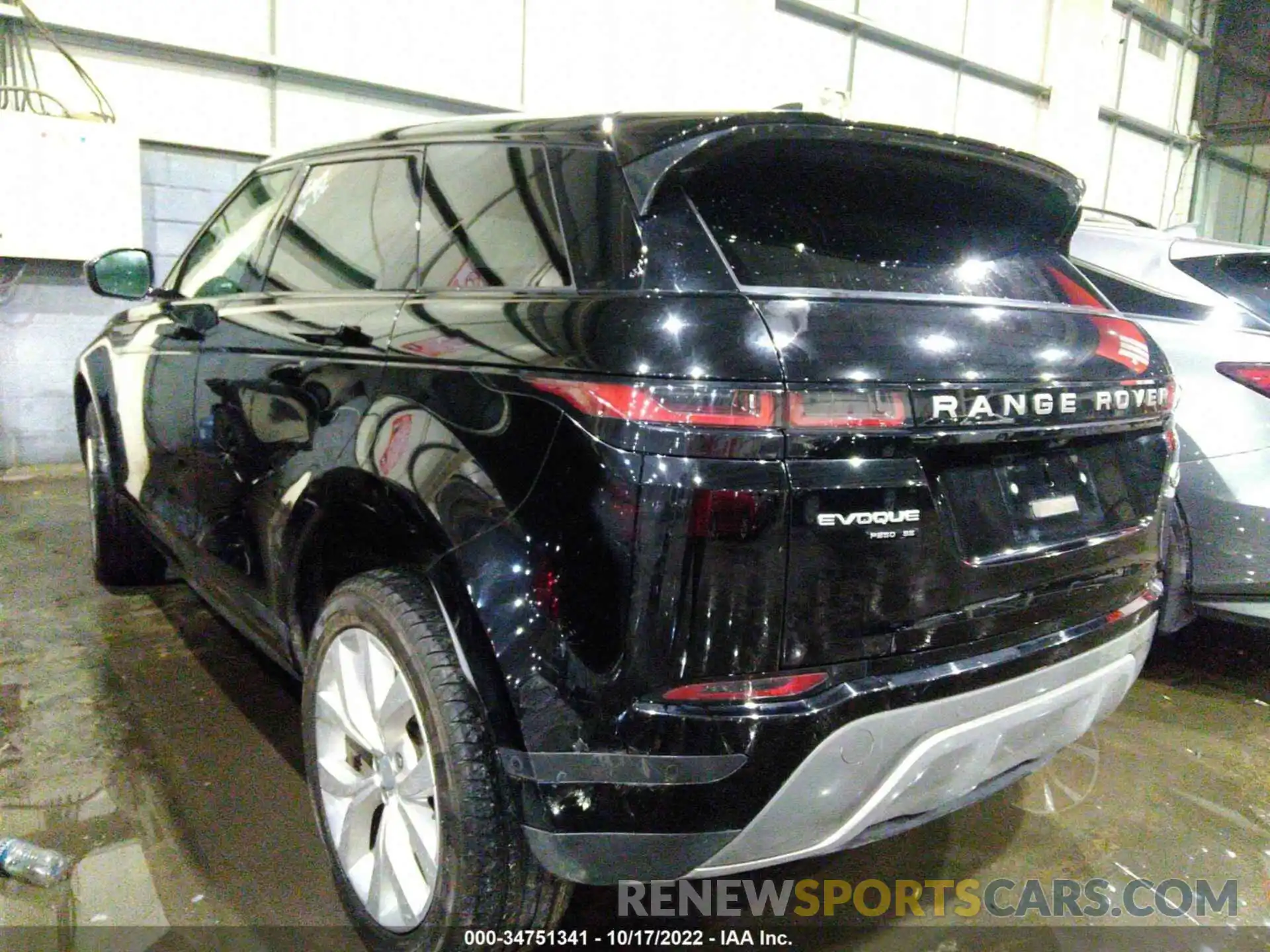 3 Photograph of a damaged car 000ZP2FX7LH076011 LAND ROVER RANGE ROVER EVOQUE 2020