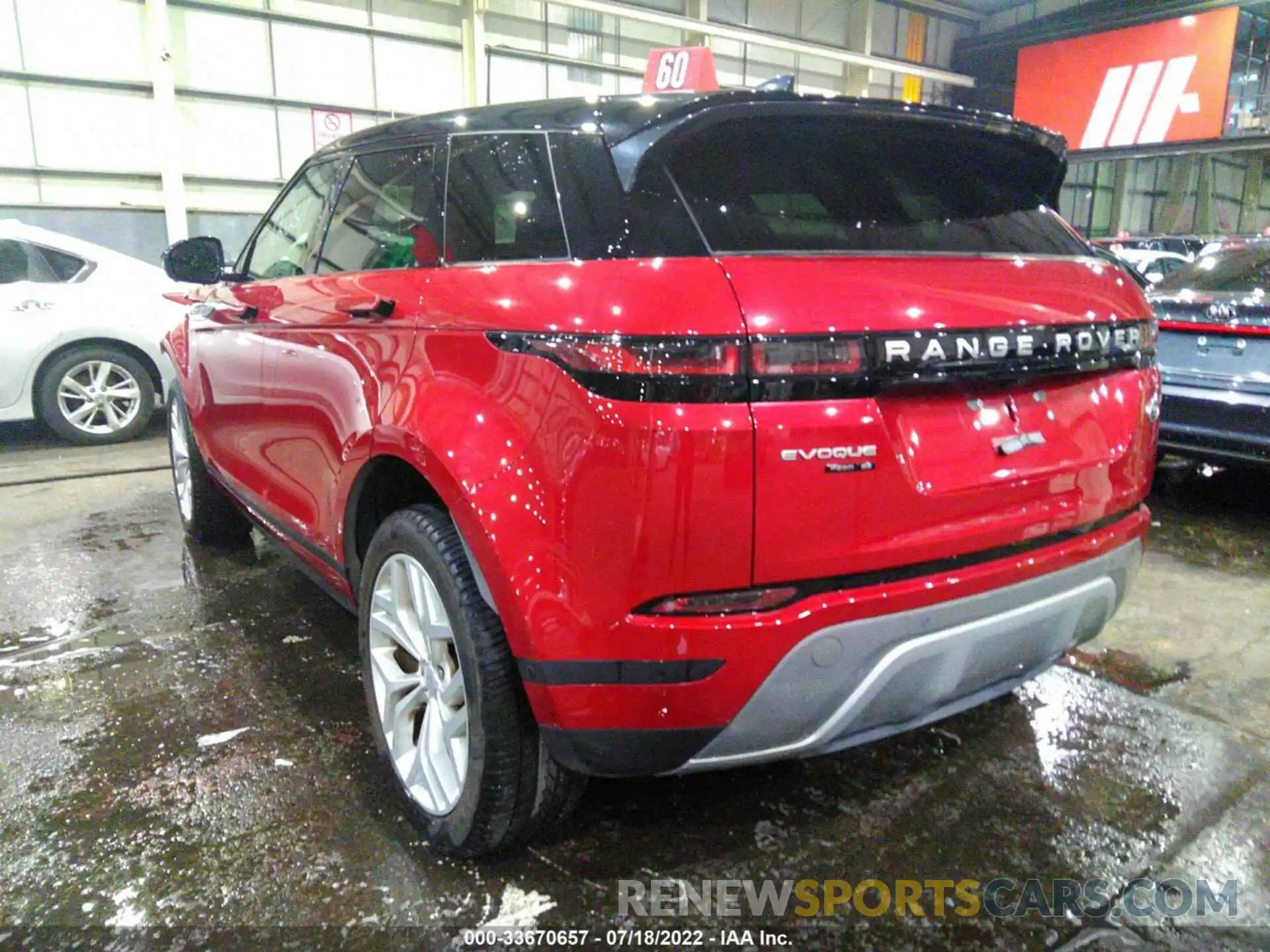 3 Photograph of a damaged car 00LZP2FX2LH028920 LAND ROVER RANGE ROVER EVOQUE 2020