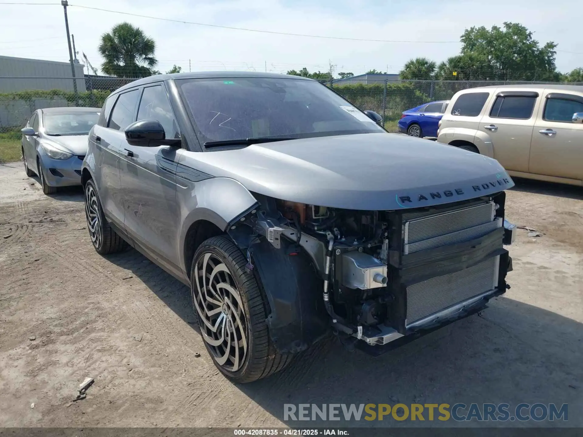 1 Photograph of a damaged car SALZJ2FX1LH090777 LAND ROVER RANGE ROVER EVOQUE 2020