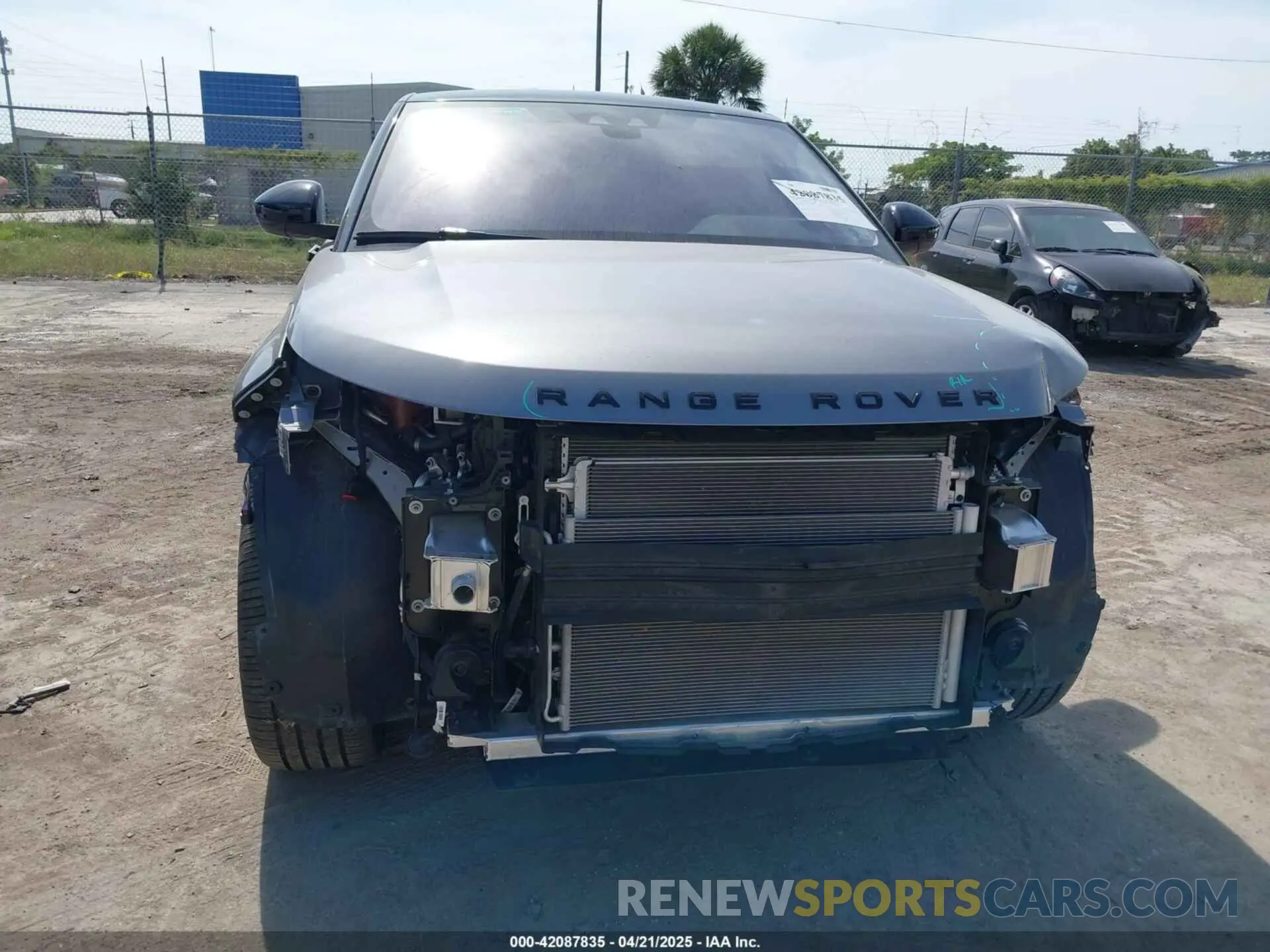 6 Photograph of a damaged car SALZJ2FX1LH090777 LAND ROVER RANGE ROVER EVOQUE 2020