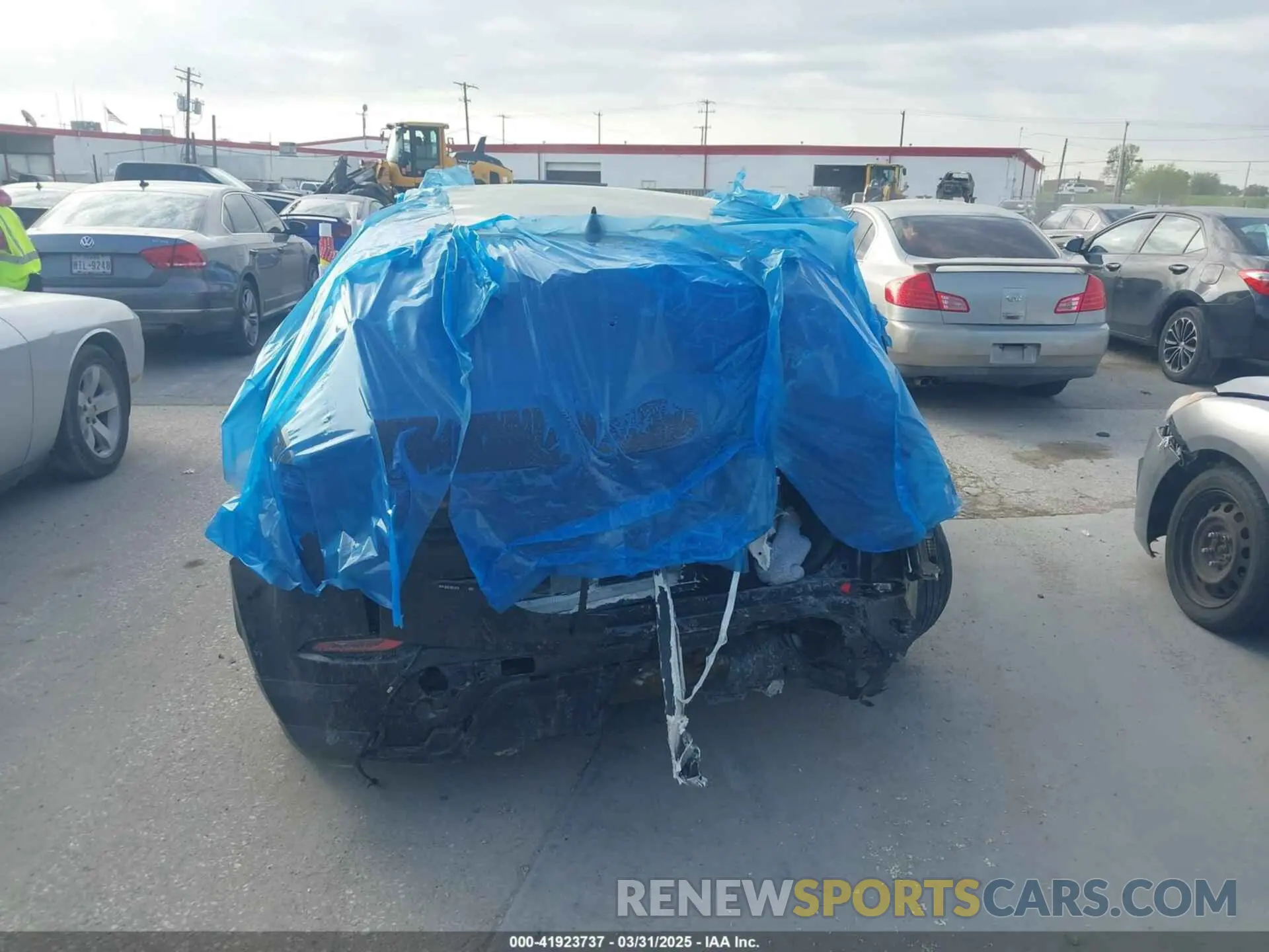 16 Photograph of a damaged car SALZJ2FX2LH103942 LAND ROVER RANGE ROVER EVOQUE 2020
