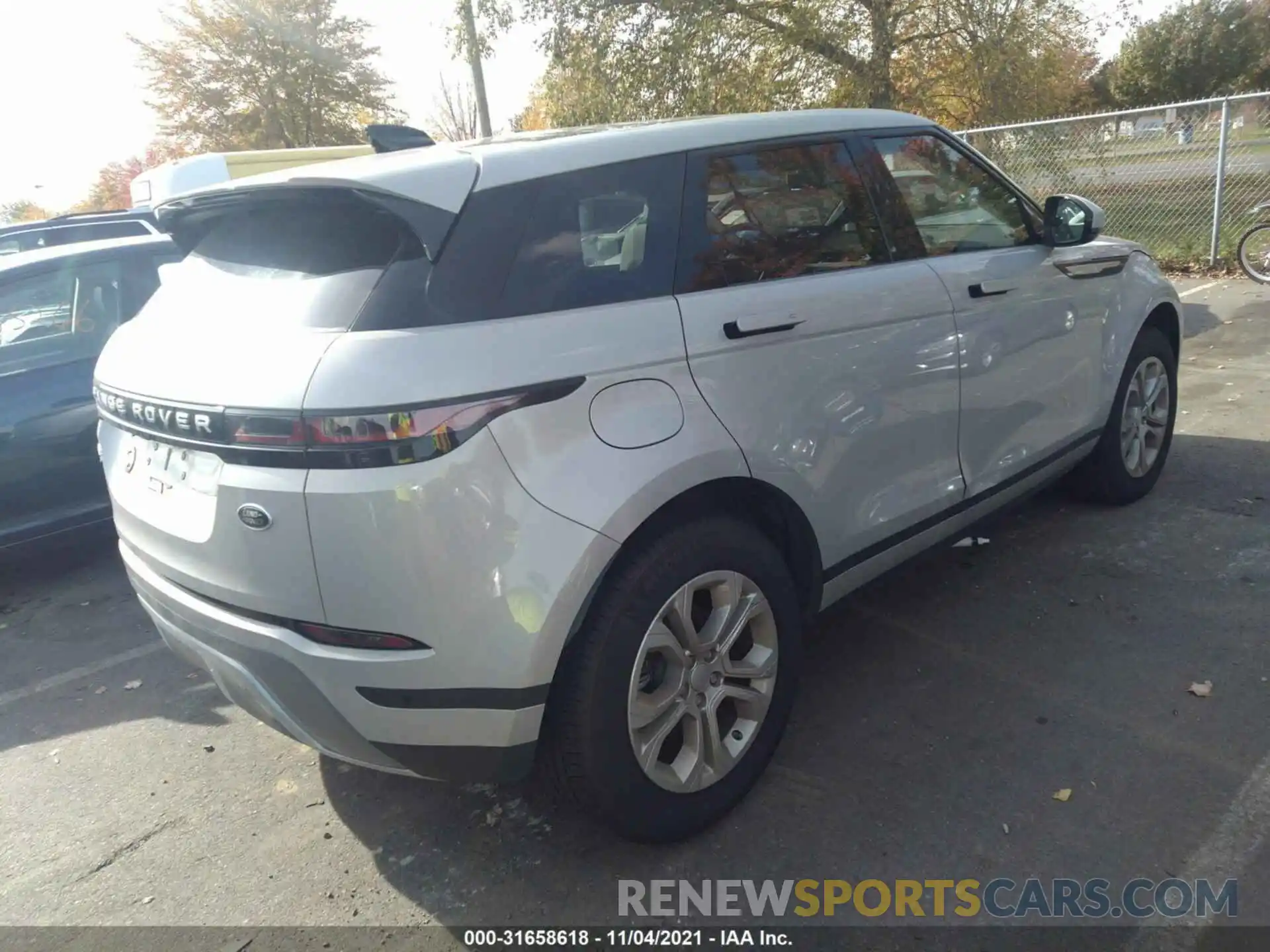 4 Photograph of a damaged car SALZJ2FX3LH101844 LAND ROVER RANGE ROVER EVOQUE 2020