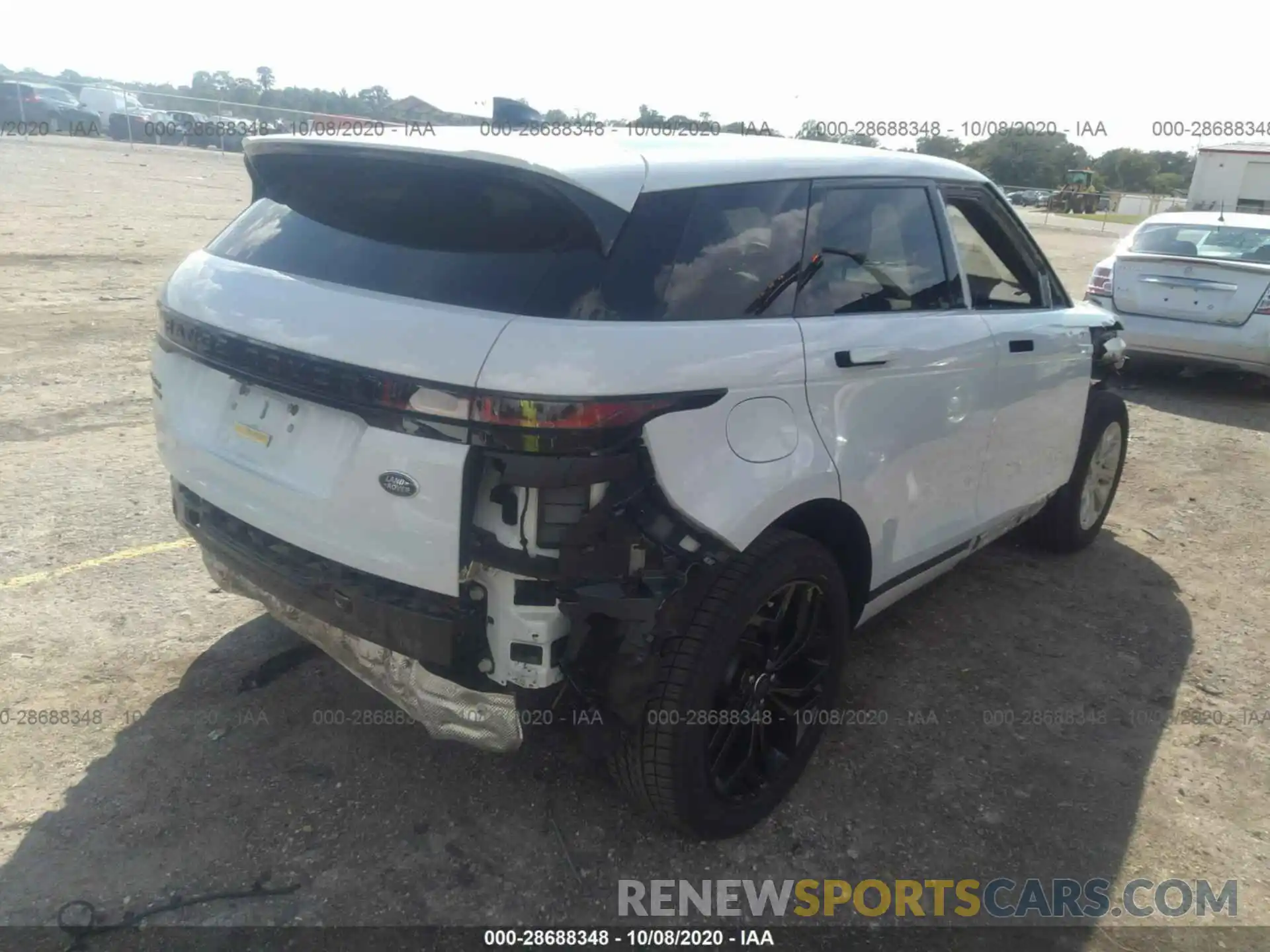 4 Photograph of a damaged car SALZJ2FX4LH039404 LAND ROVER RANGE ROVER EVOQUE 2020