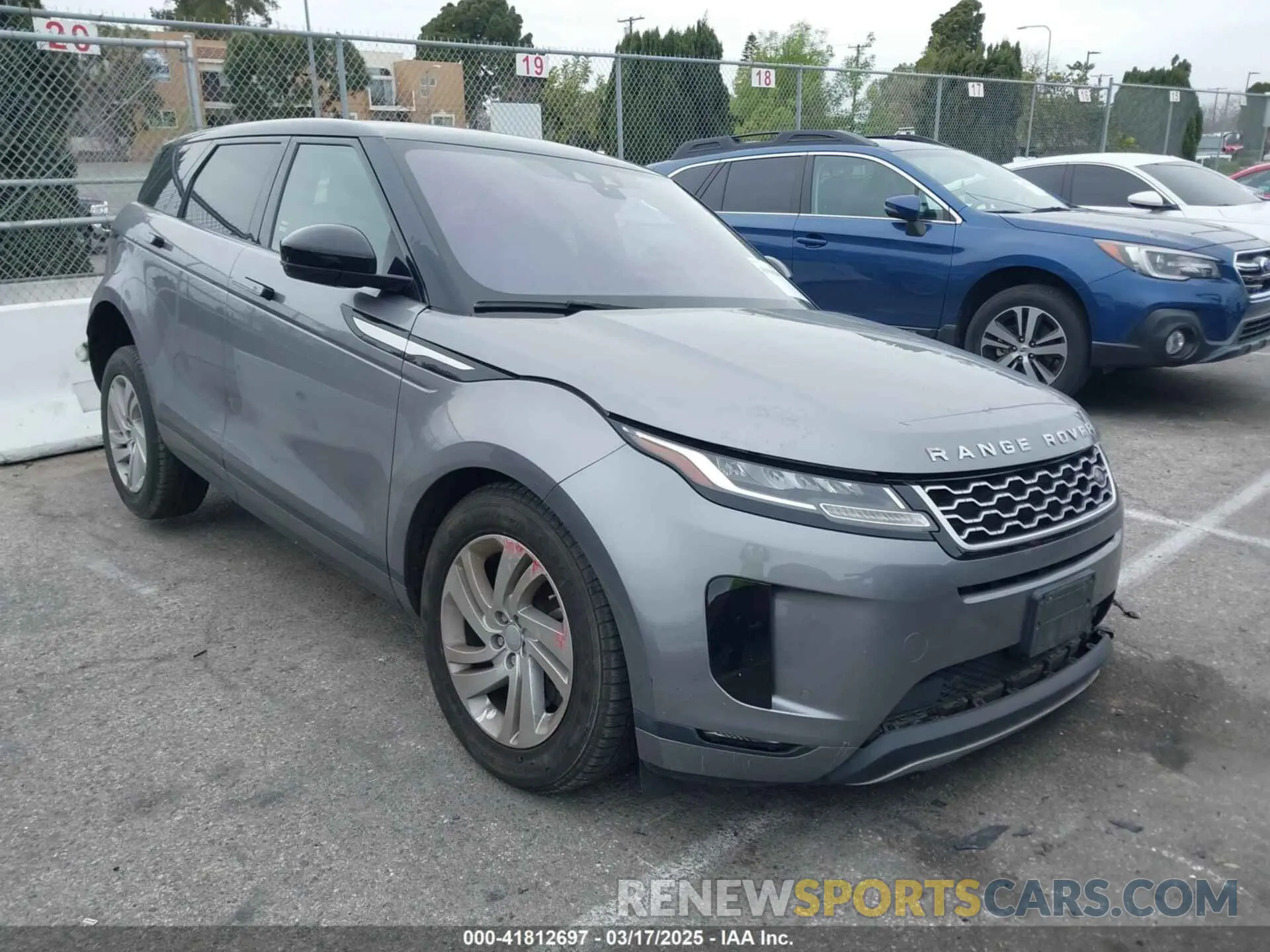 1 Photograph of a damaged car SALZJ2FX5LH068877 LAND ROVER RANGE ROVER EVOQUE 2020