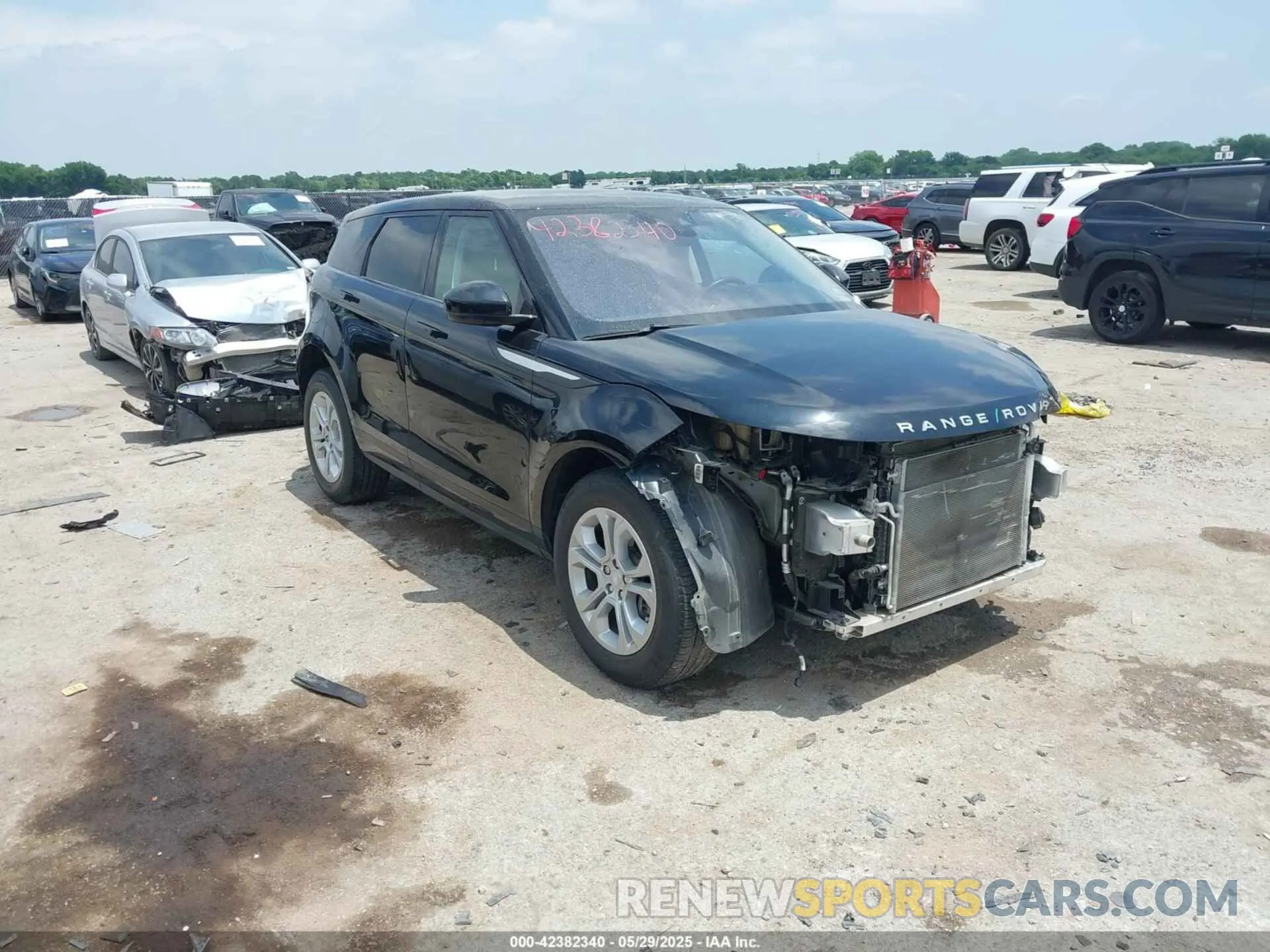 1 Photograph of a damaged car SALZJ2FX6LH081685 LAND ROVER RANGE ROVER EVOQUE 2020