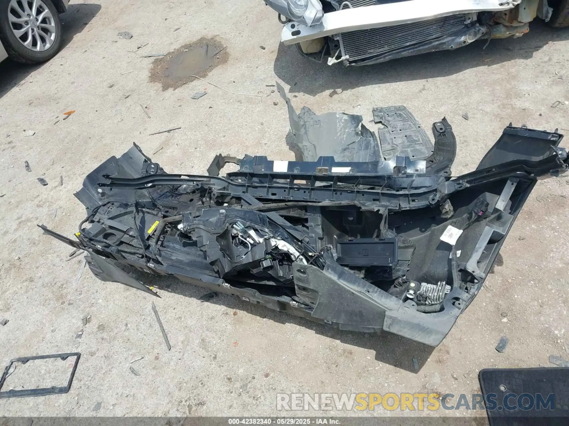 12 Photograph of a damaged car SALZJ2FX6LH081685 LAND ROVER RANGE ROVER EVOQUE 2020