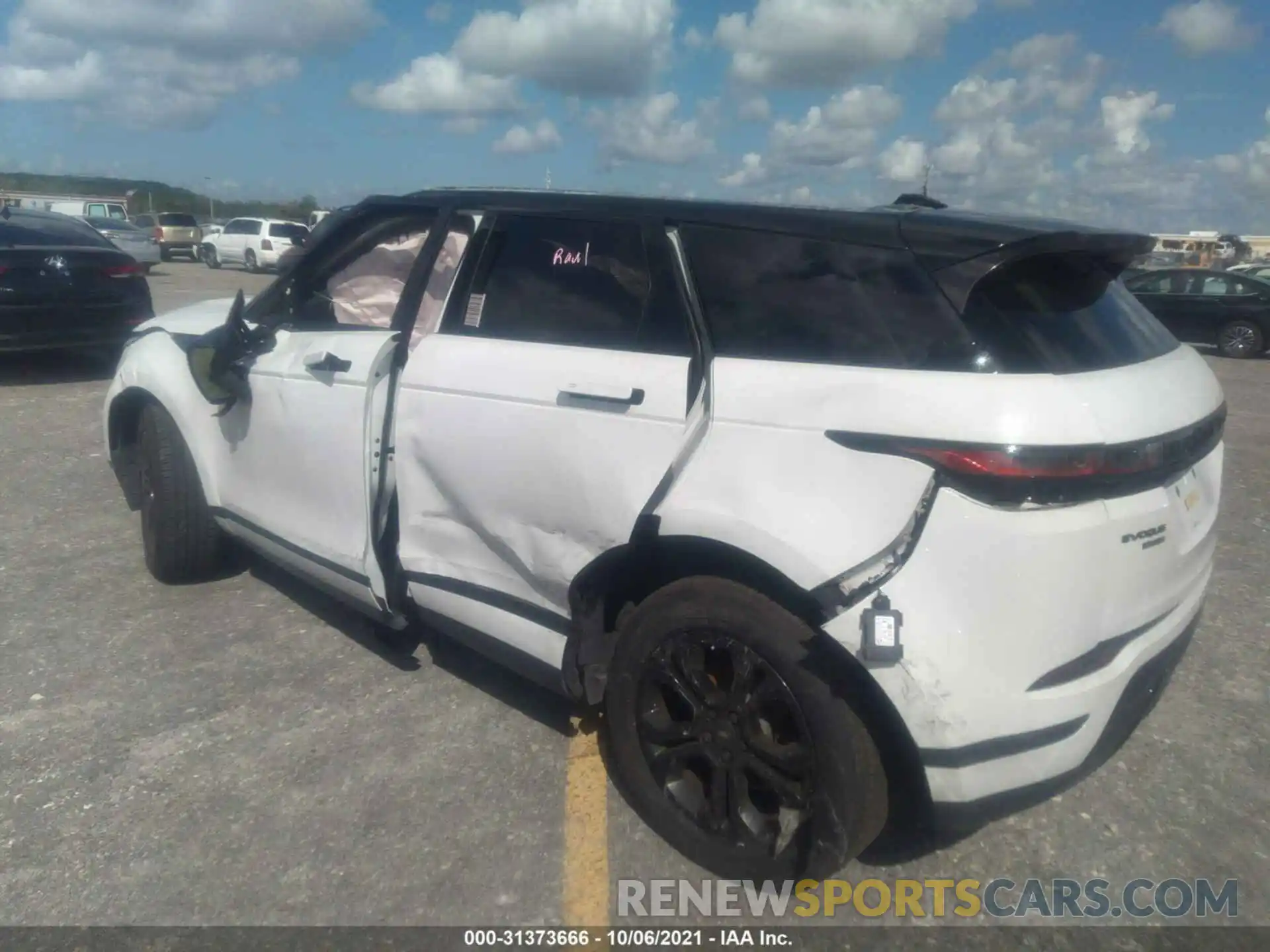 3 Photograph of a damaged car SALZJ2FX7LH006168 LAND ROVER RANGE ROVER EVOQUE 2020