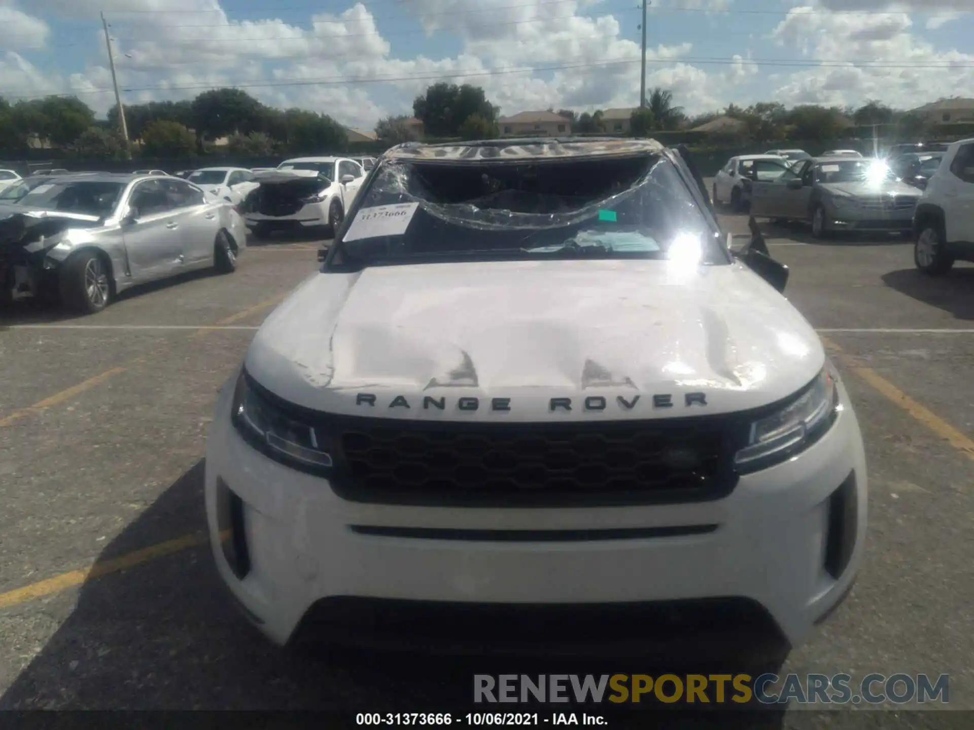 6 Photograph of a damaged car SALZJ2FX7LH006168 LAND ROVER RANGE ROVER EVOQUE 2020