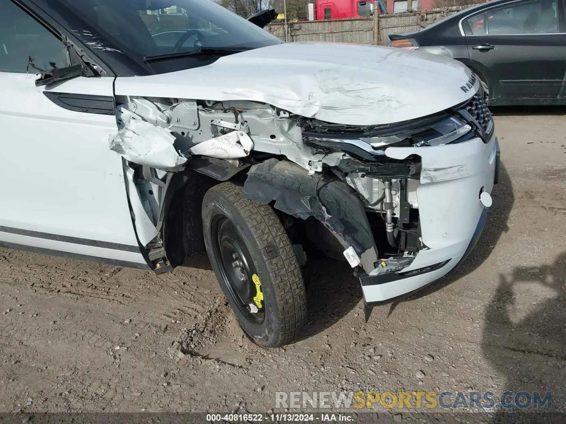 6 Photograph of a damaged car SALZJ2FX7LH056553 LAND ROVER RANGE ROVER EVOQUE 2020