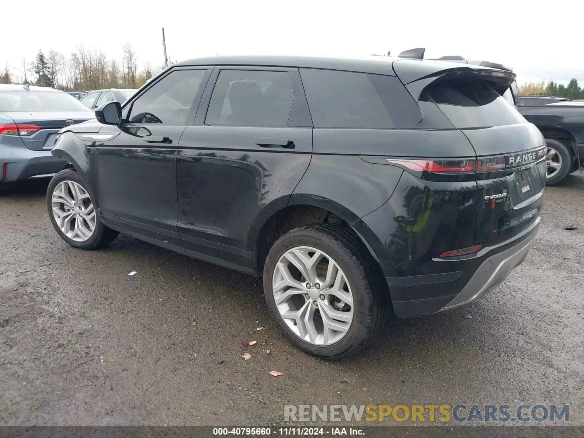 3 Photograph of a damaged car SALZJ2FX8LH042628 LAND ROVER RANGE ROVER EVOQUE 2020