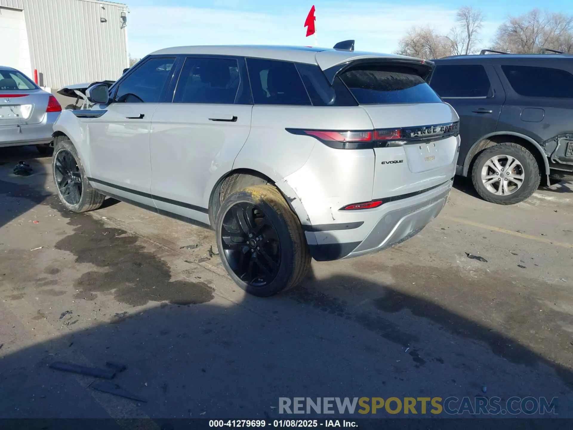 3 Photograph of a damaged car SALZJ2FX8LH065312 LAND ROVER RANGE ROVER EVOQUE 2020