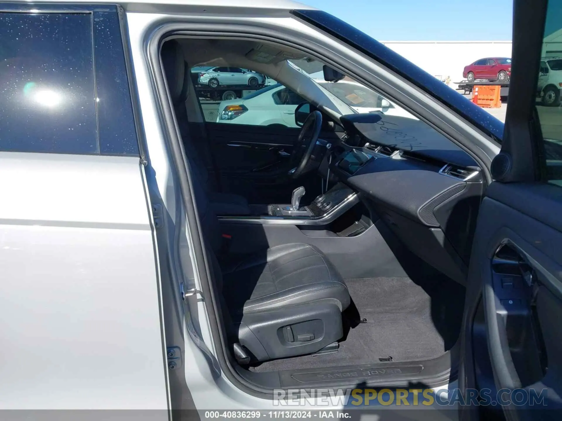 5 Photograph of a damaged car SALZJ2FX8LH115190 LAND ROVER RANGE ROVER EVOQUE 2020