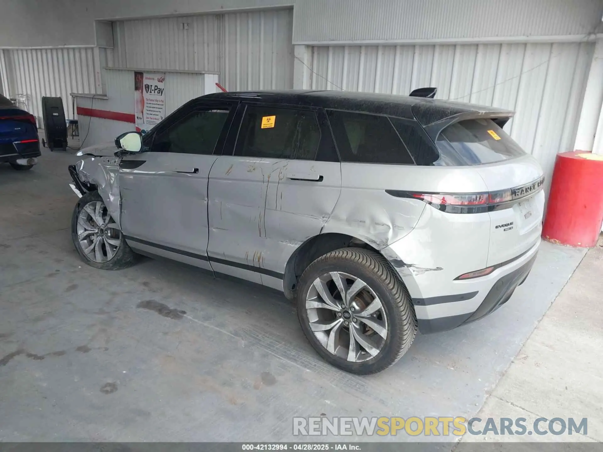 3 Photograph of a damaged car SALZJ2FX9LH120642 LAND ROVER RANGE ROVER EVOQUE 2020